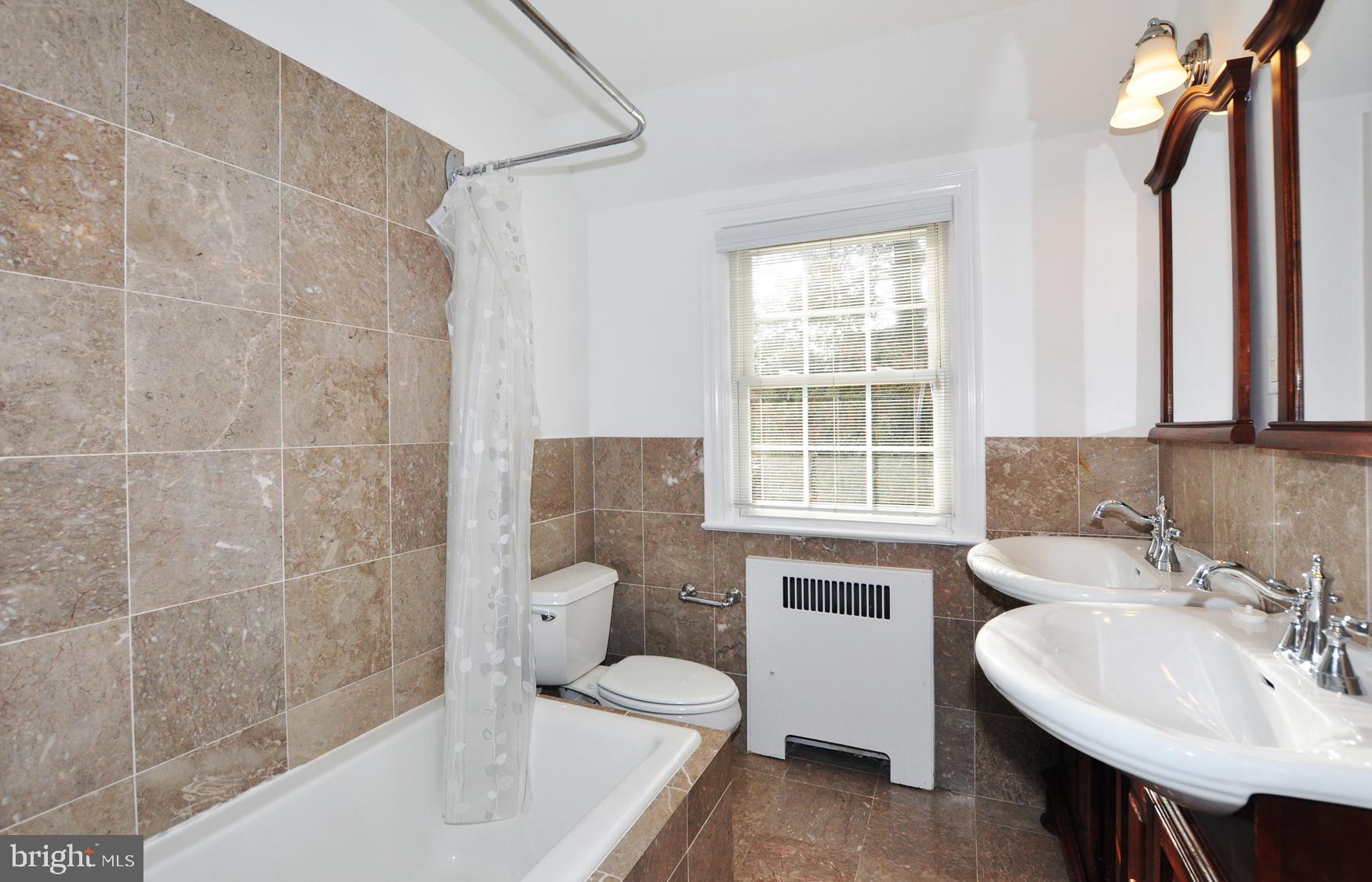 BROOKDALE - Residential Lease