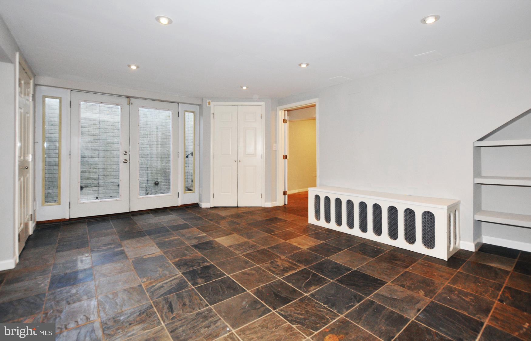 BROOKDALE - Residential Lease