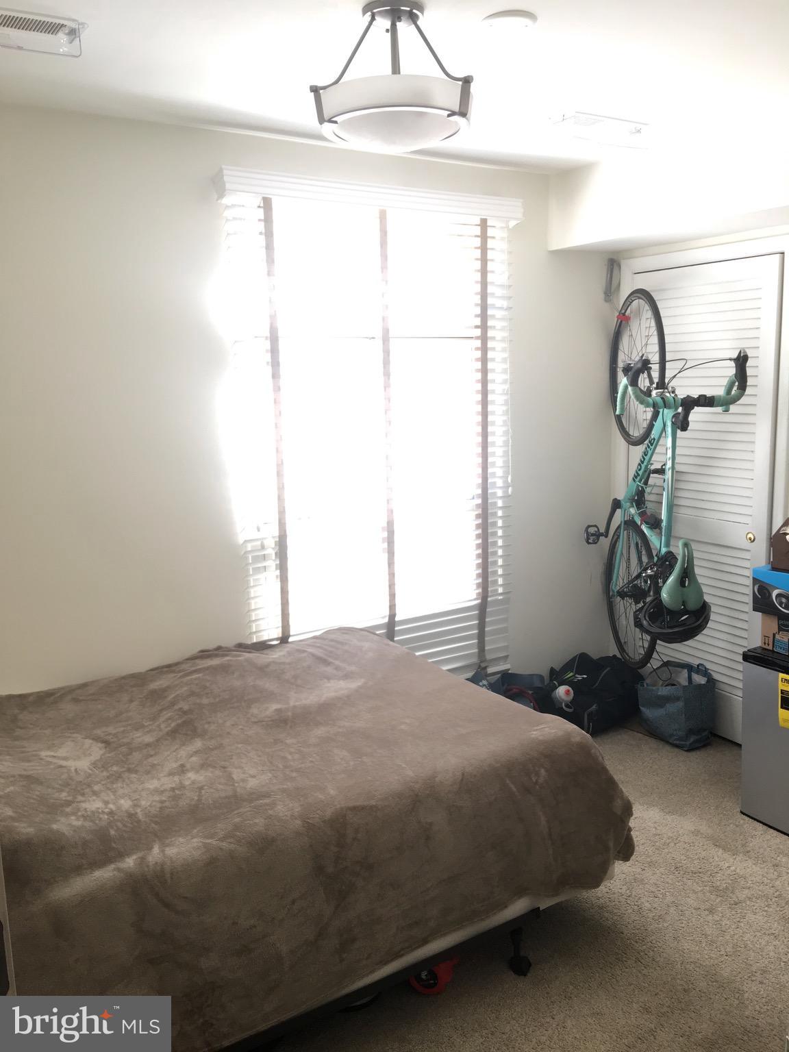 WOODBURN VILLAGE - Residential Lease