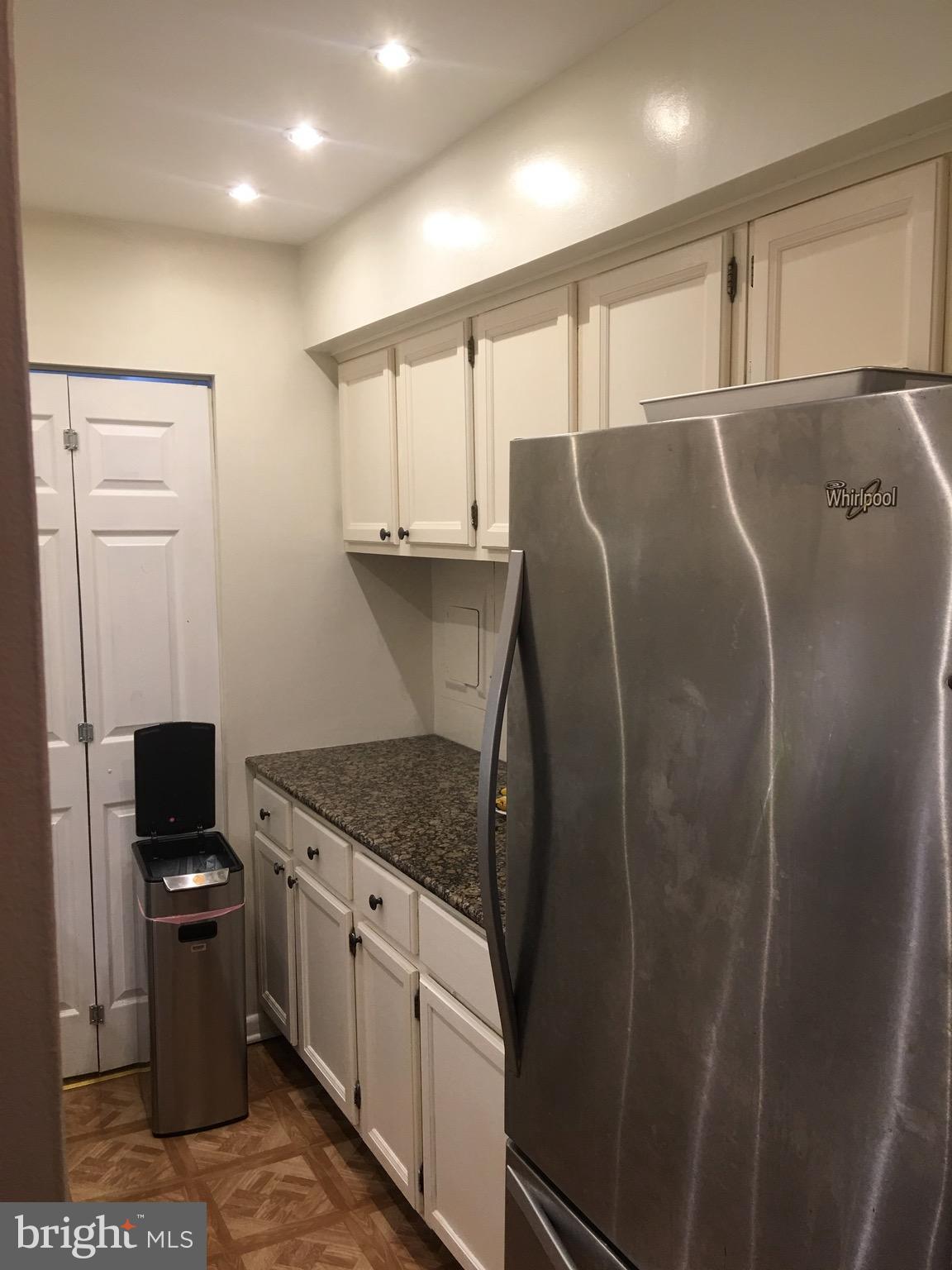 WOODBURN VILLAGE - Residential Lease