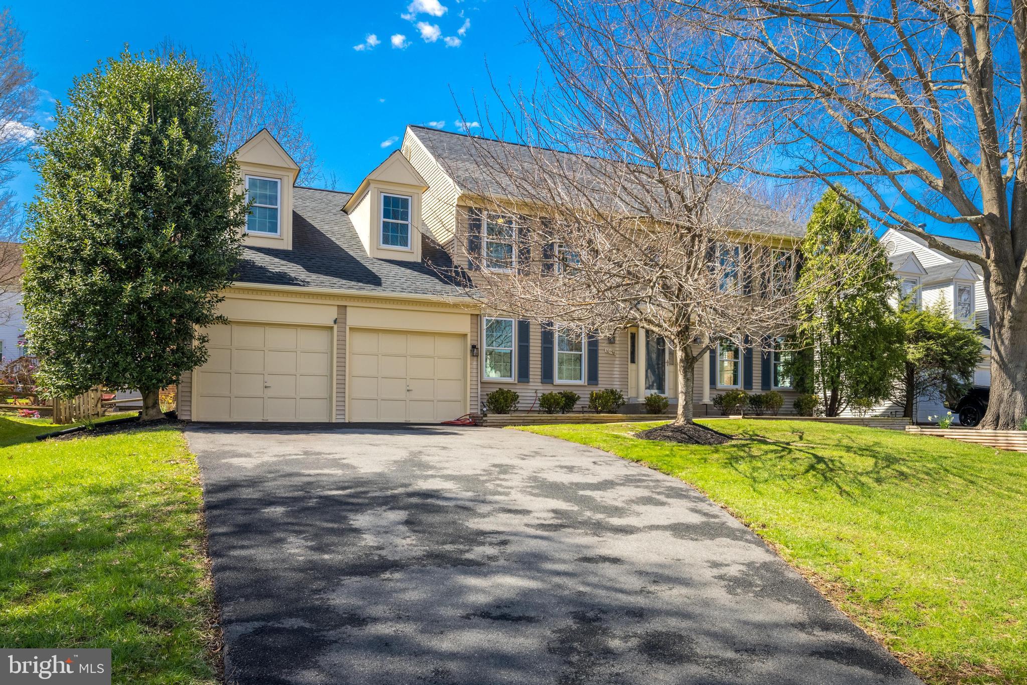 WELLINGTON/CLOVERHILL - Residential