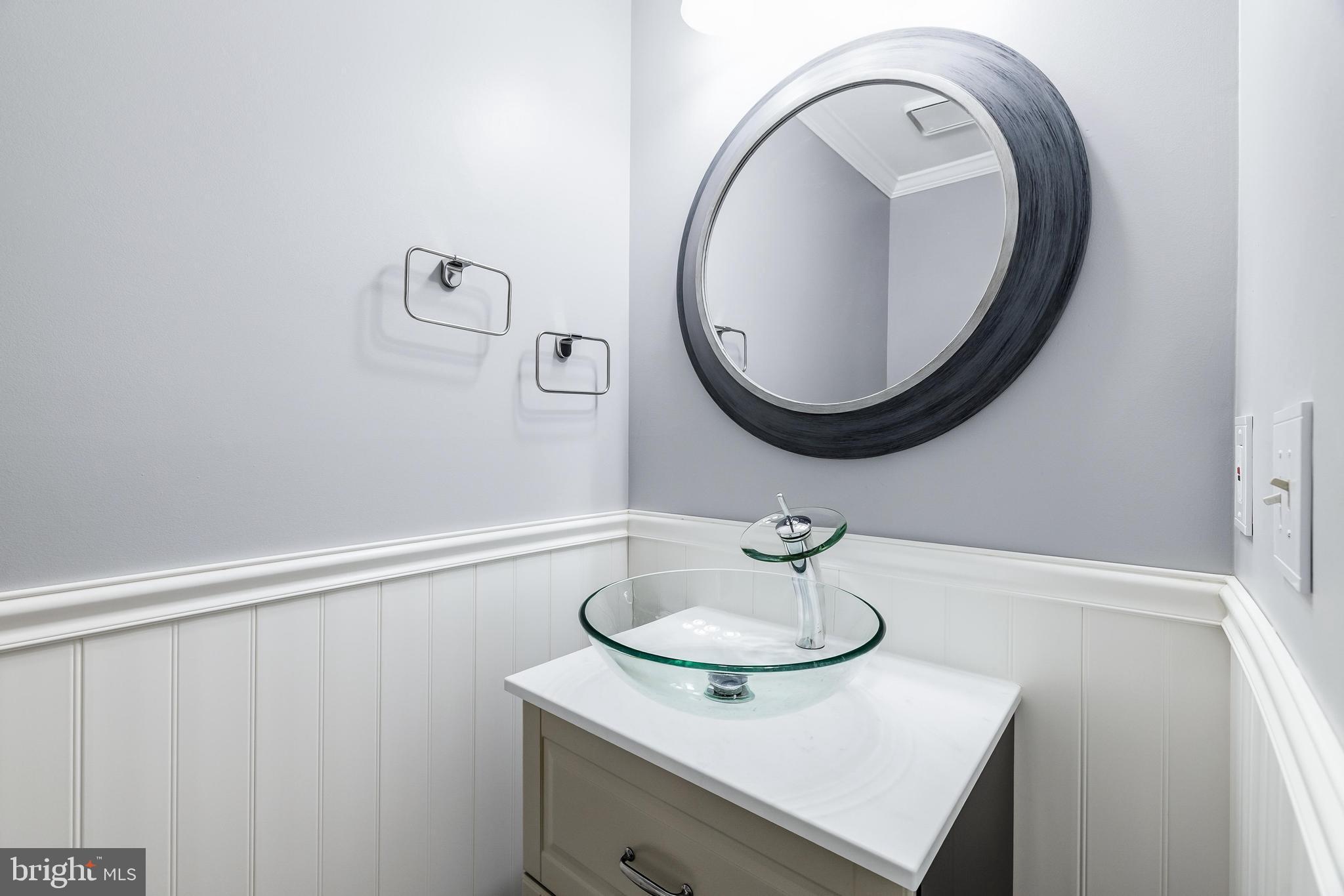 WELLINGTON/CLOVERHILL - Residential