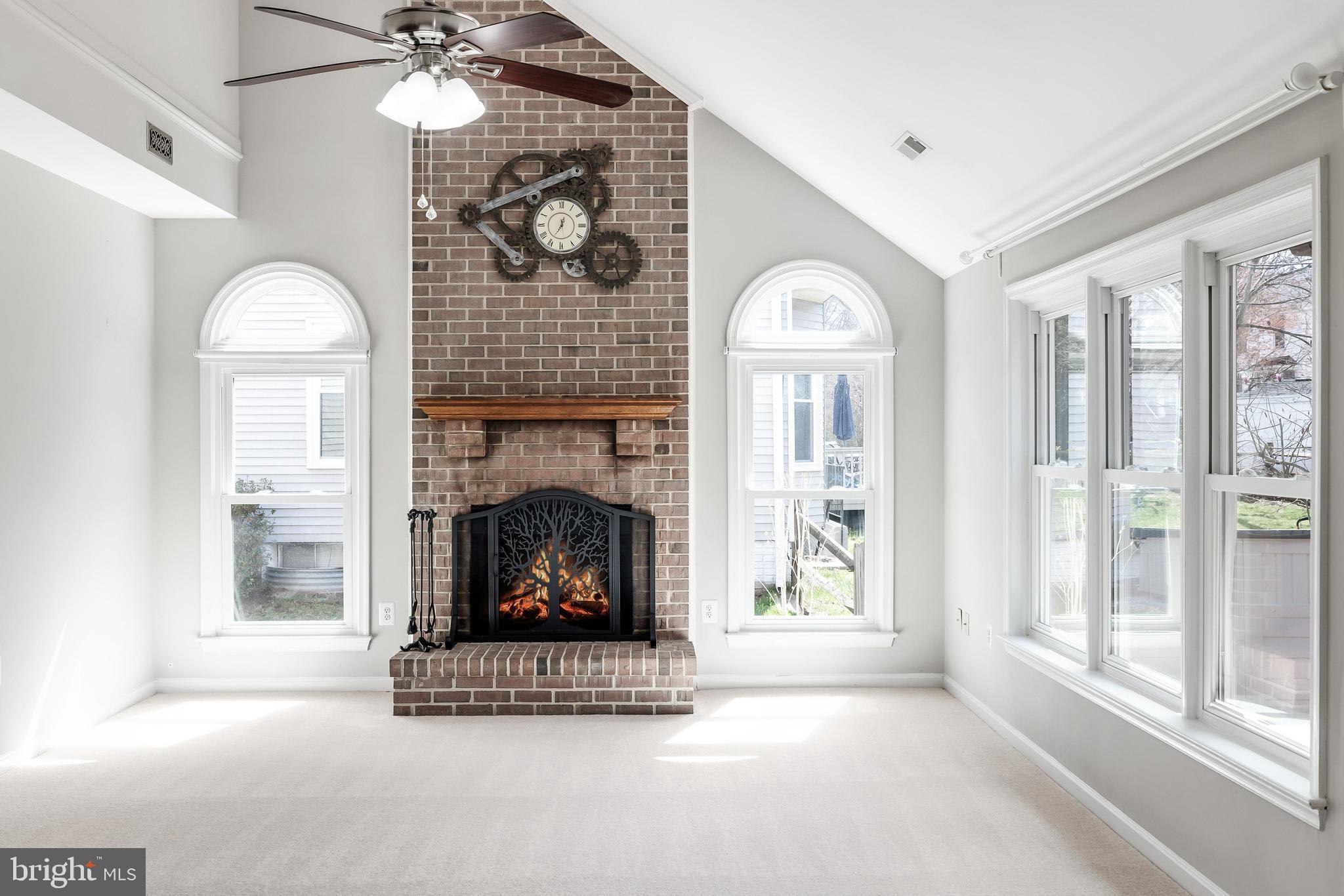 WELLINGTON/CLOVERHILL - Residential