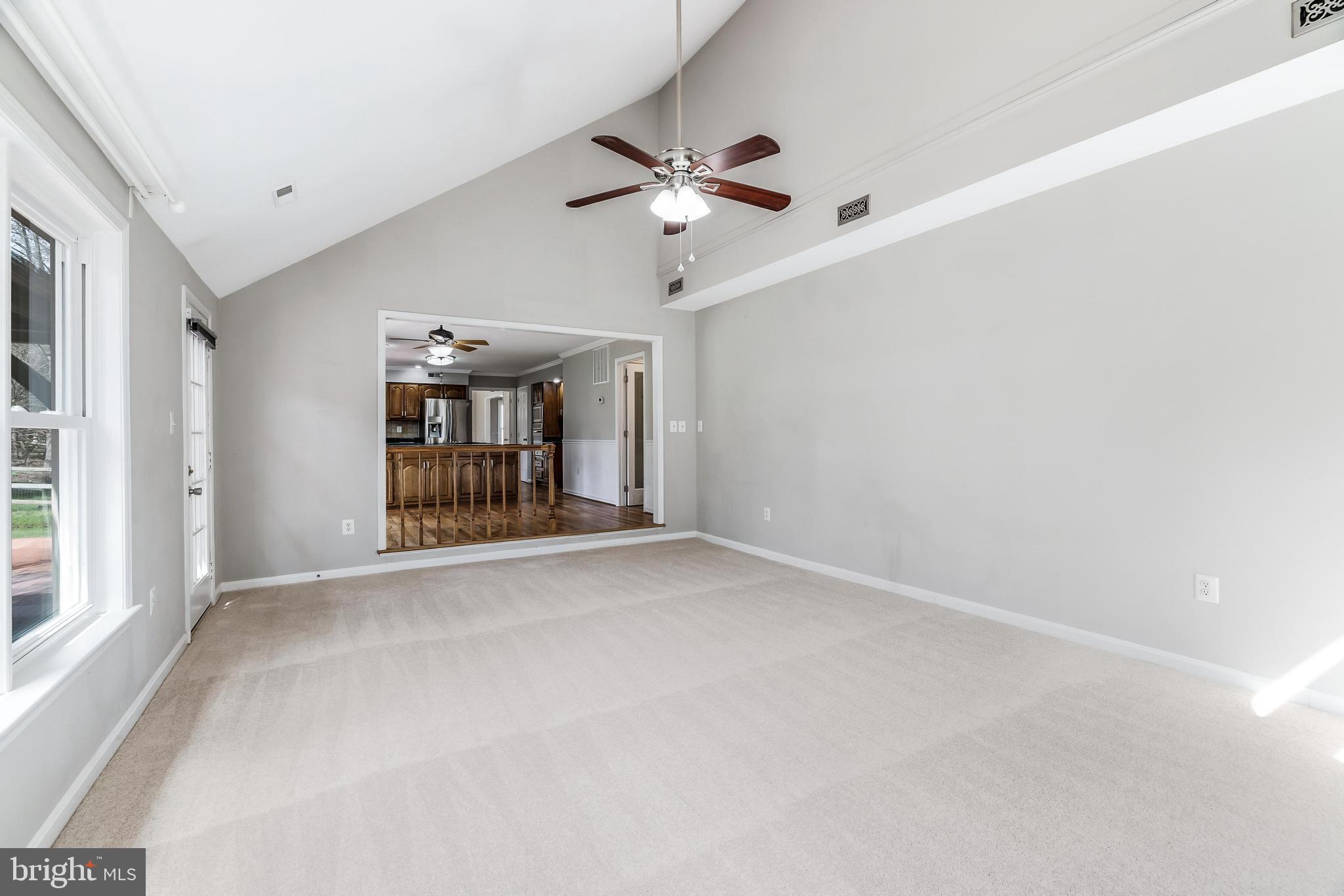 WELLINGTON/CLOVERHILL - Residential