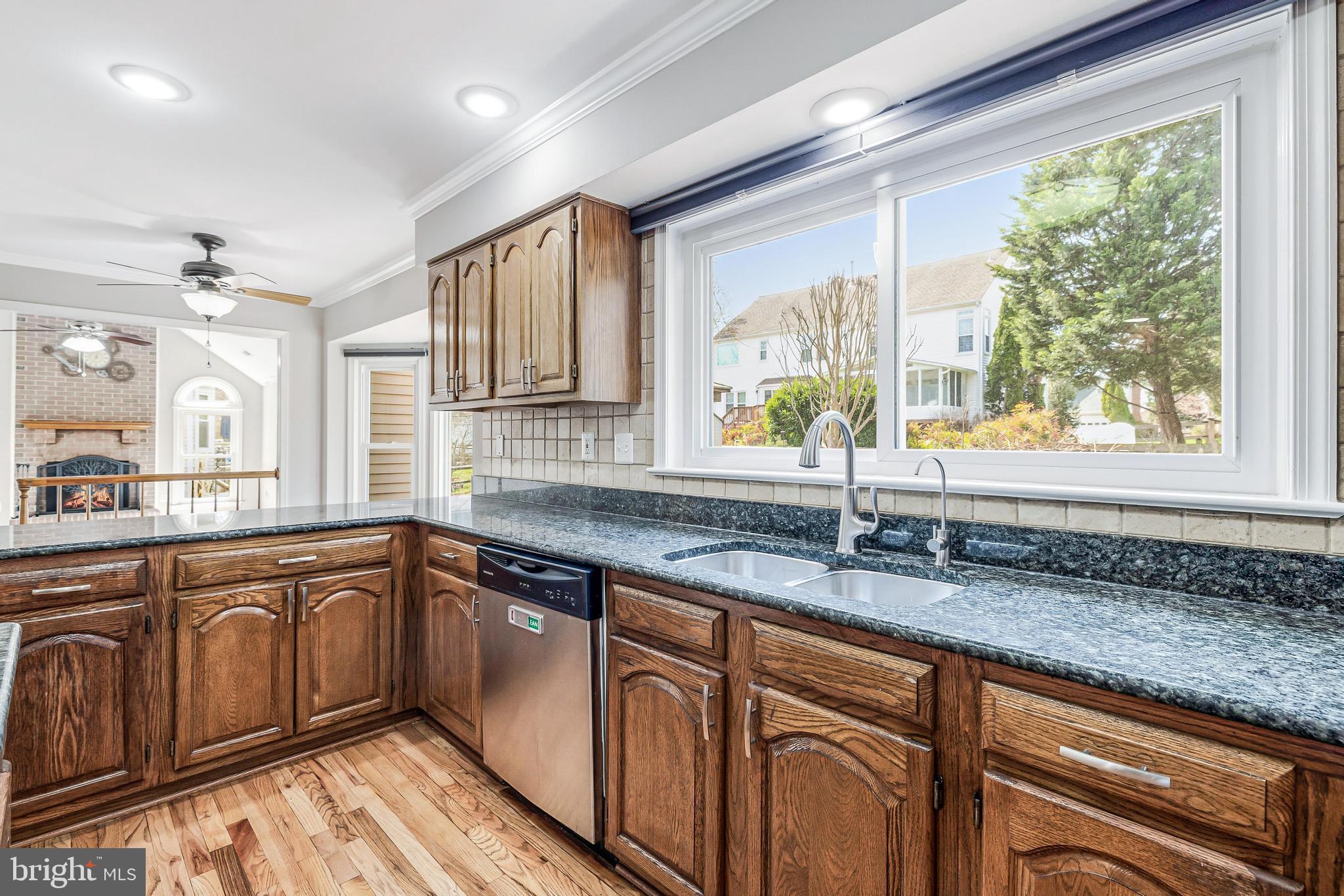 WELLINGTON/CLOVERHILL - Residential