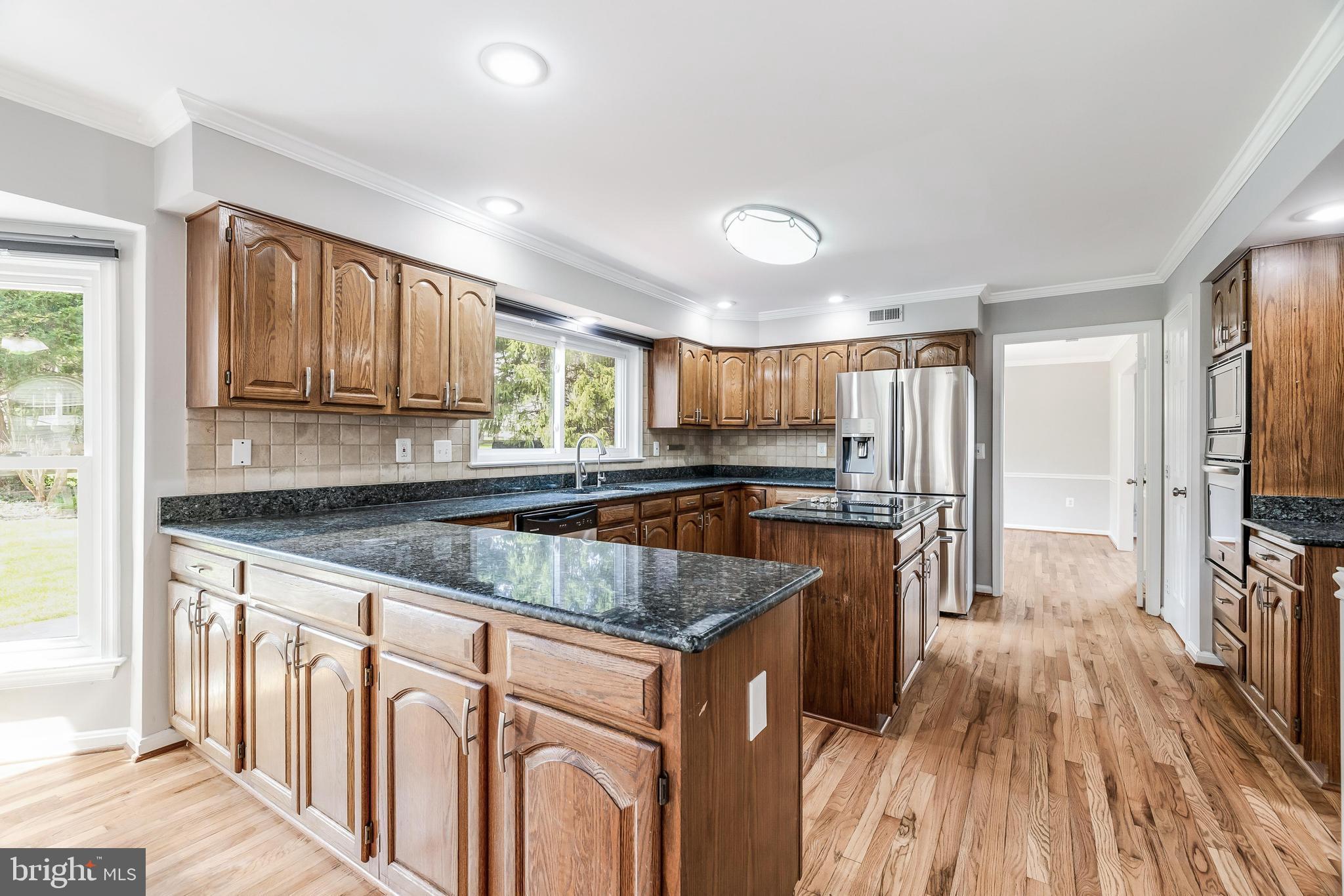 WELLINGTON/CLOVERHILL - Residential