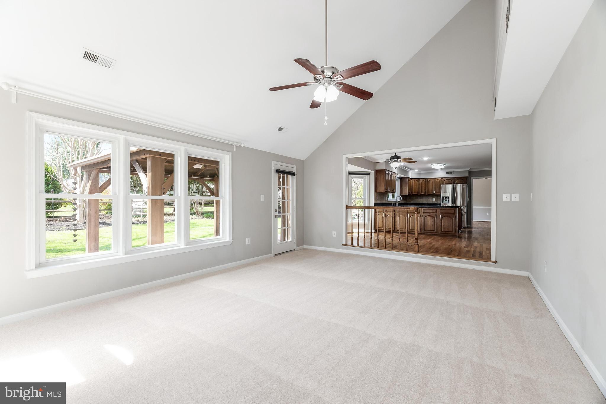 WELLINGTON/CLOVERHILL - Residential