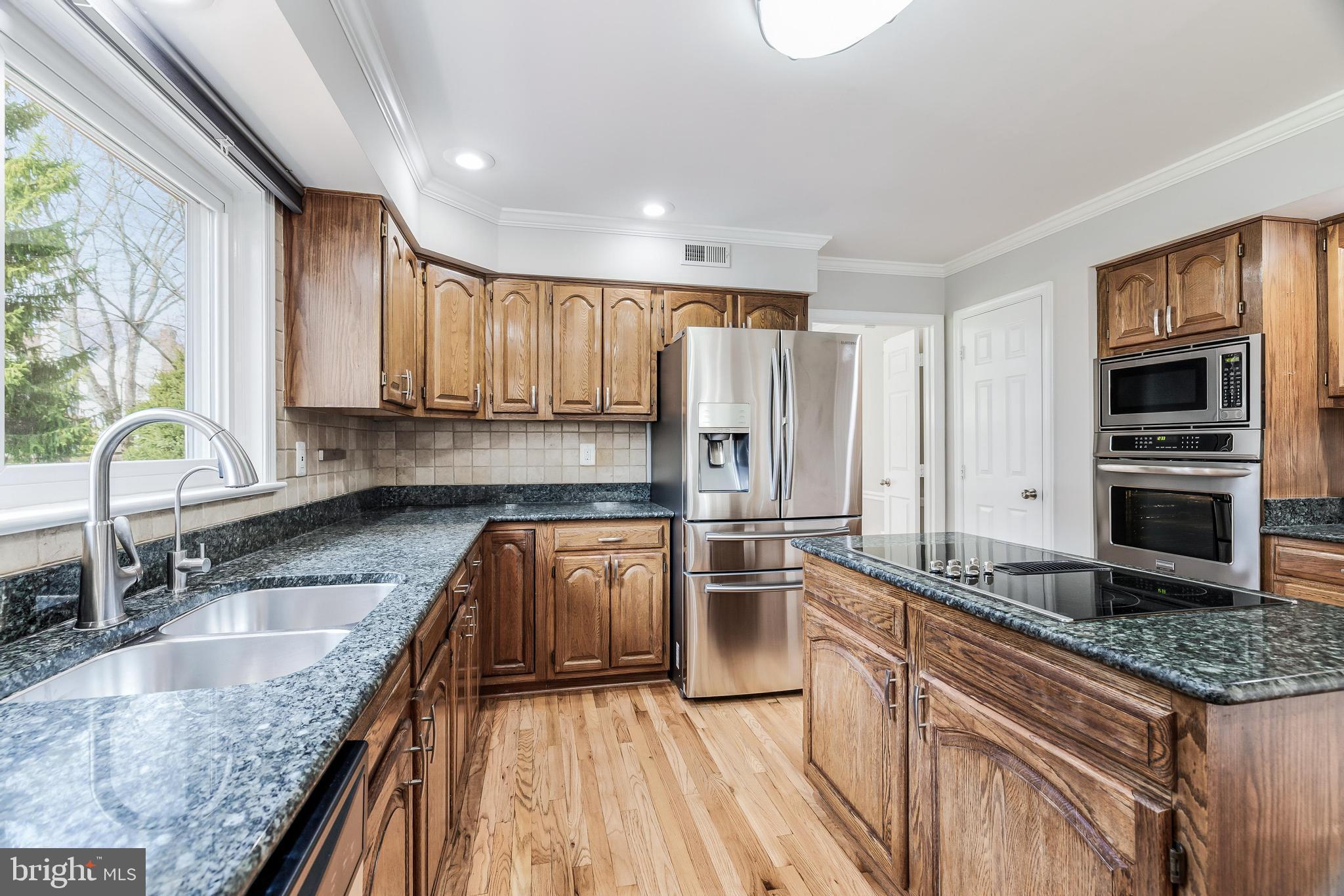 WELLINGTON/CLOVERHILL - Residential