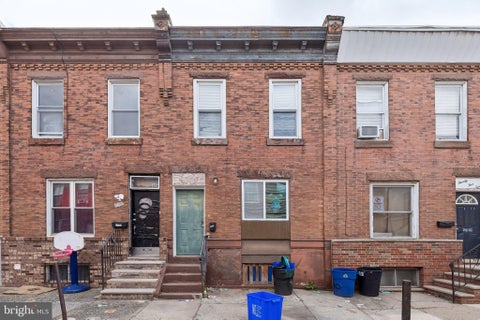 Townhouse For Sale - 2512 S Fairhill Street<br/> PHILADELPHIA, PA 19148