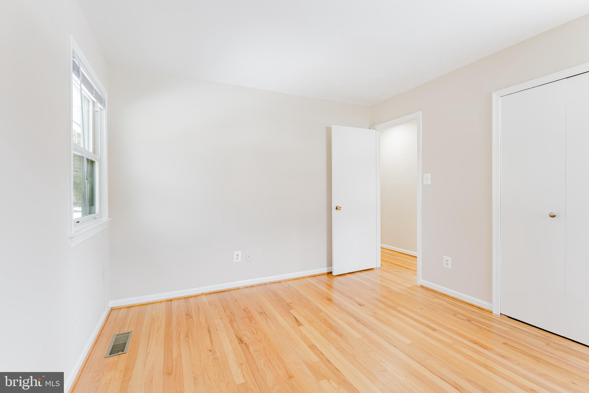 OAK HILL - Residential