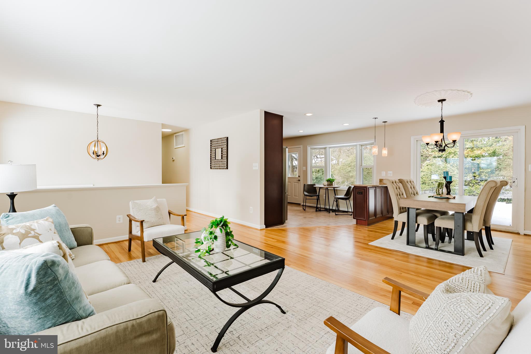 OAK HILL - Residential