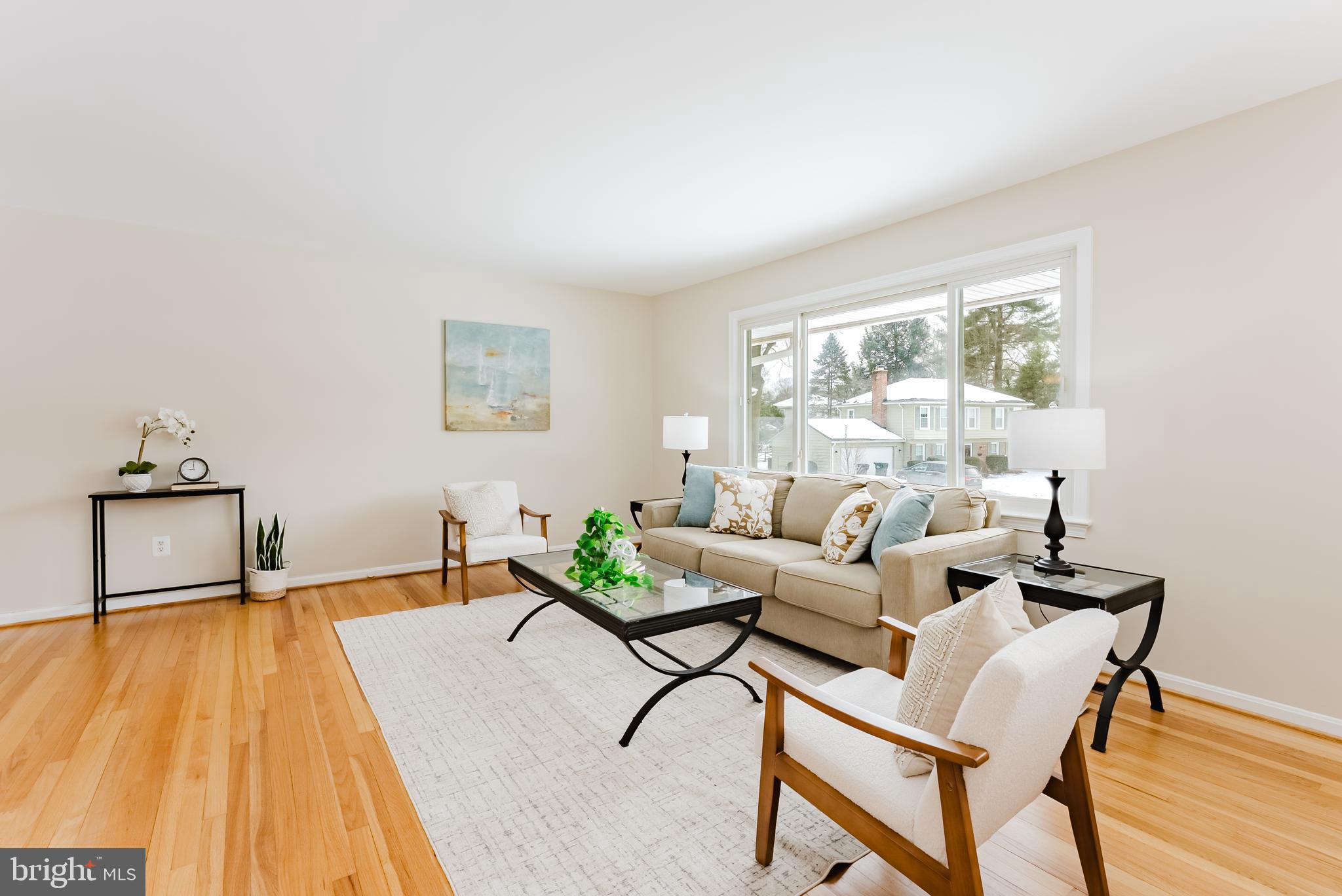 OAK HILL - Residential