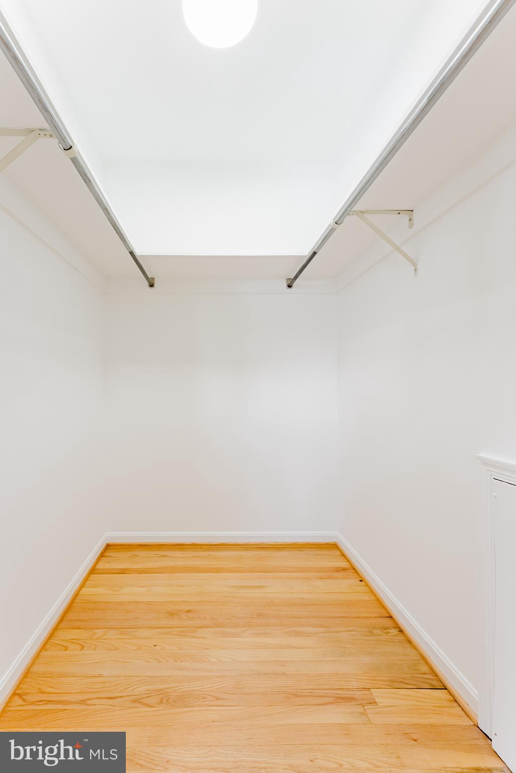 OAK HILL - Residential