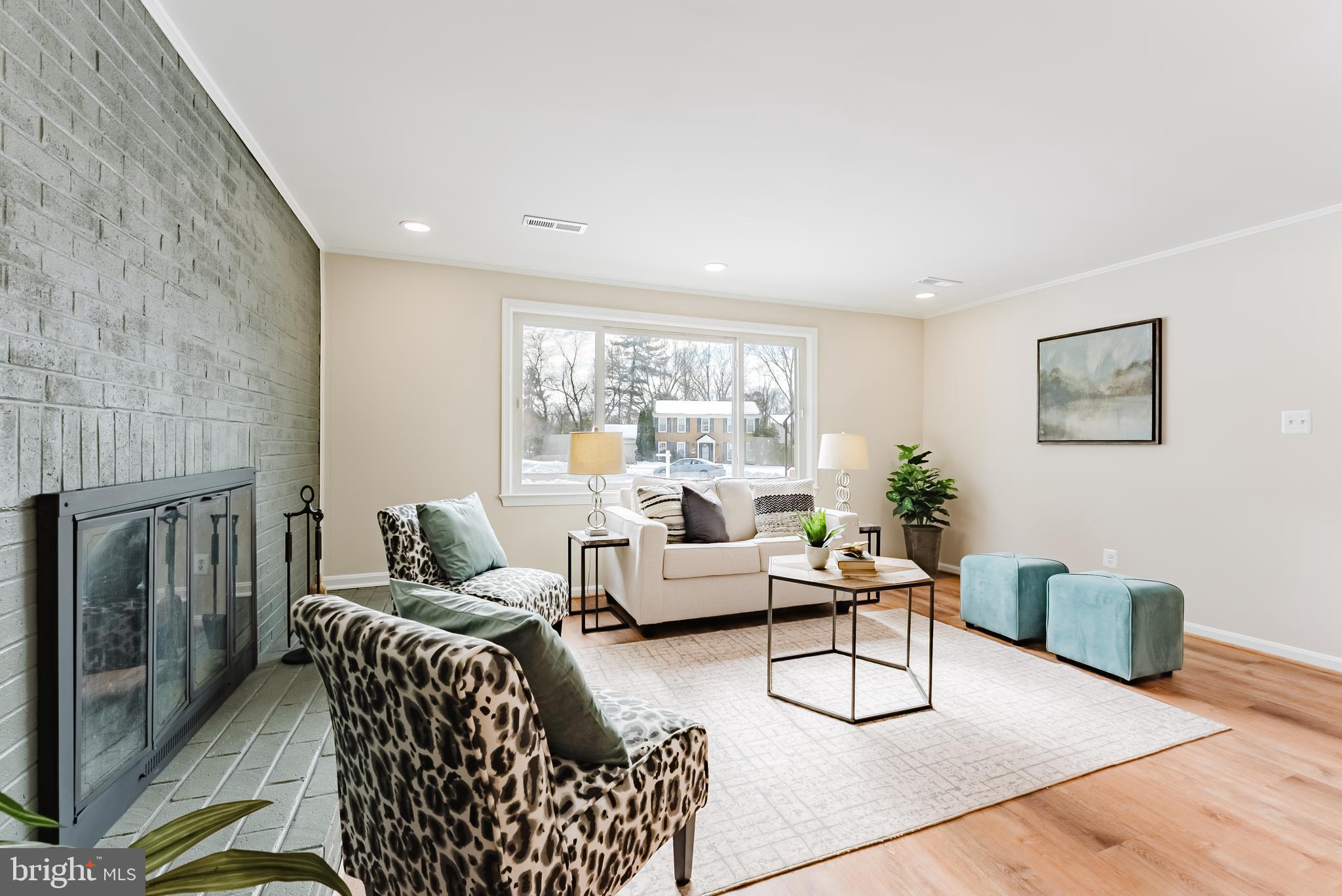 OAK HILL - Residential