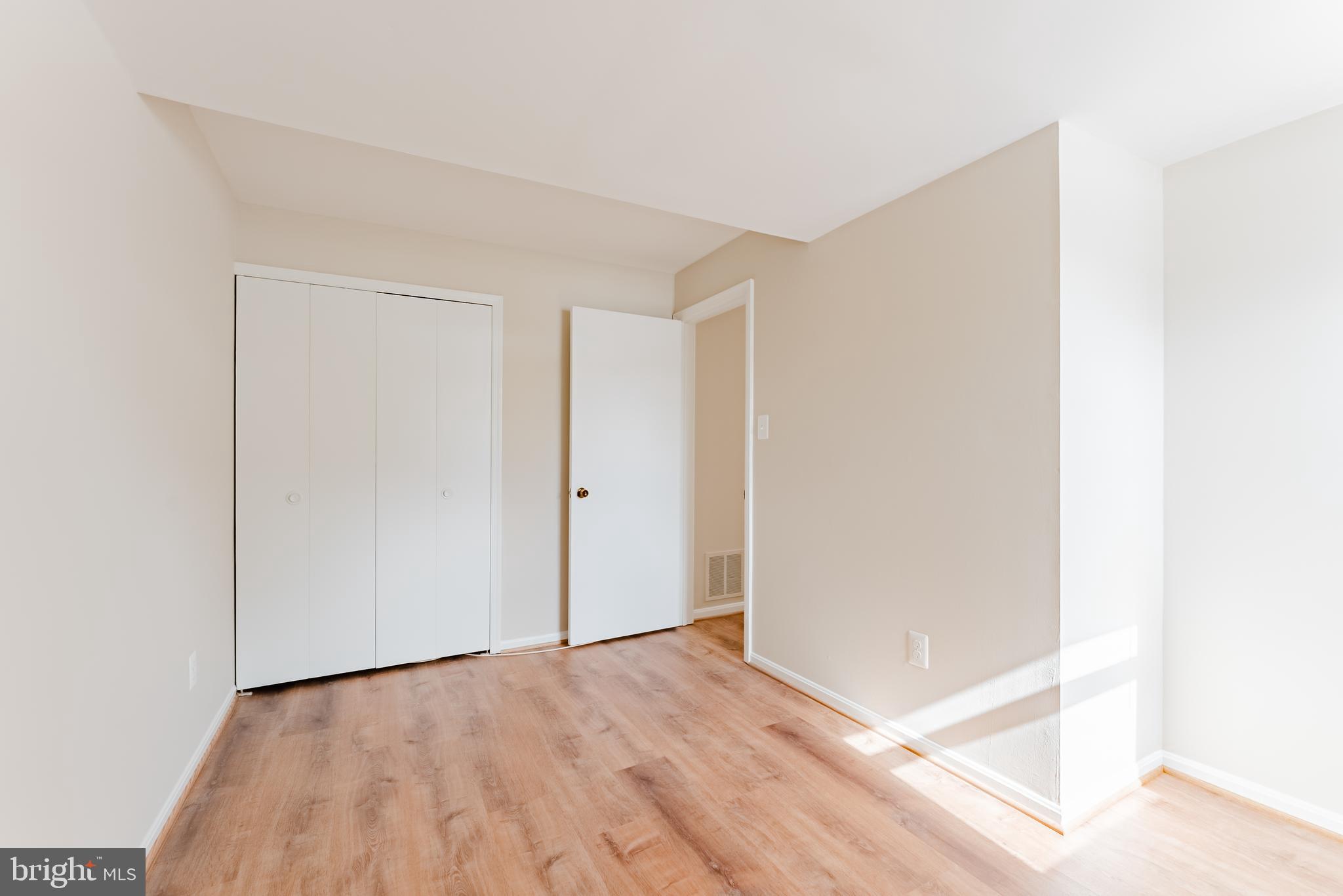 OAK HILL - Residential