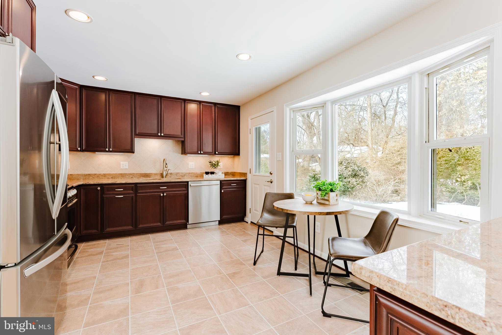 OAK HILL - Residential