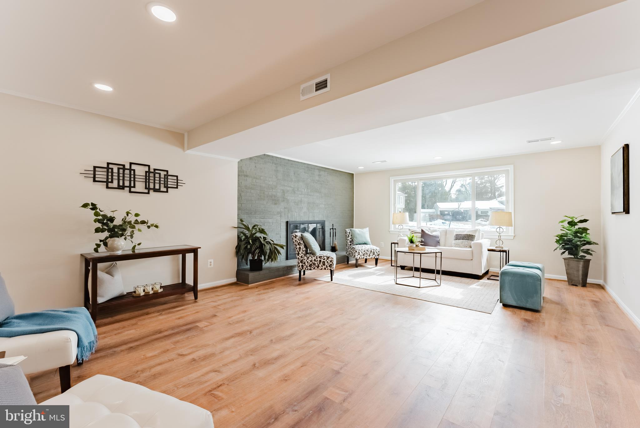 OAK HILL - Residential