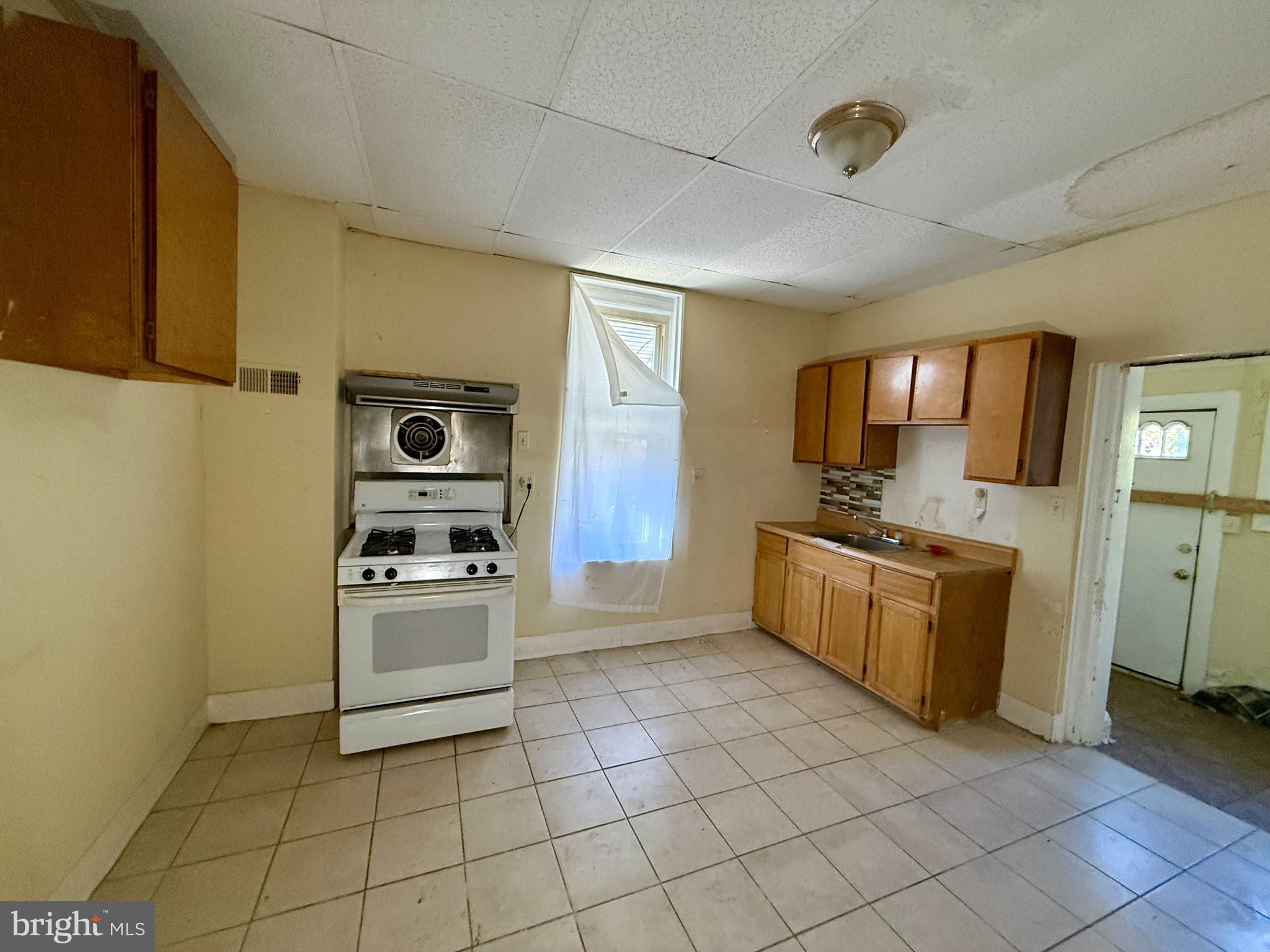 GOVANS - Residential