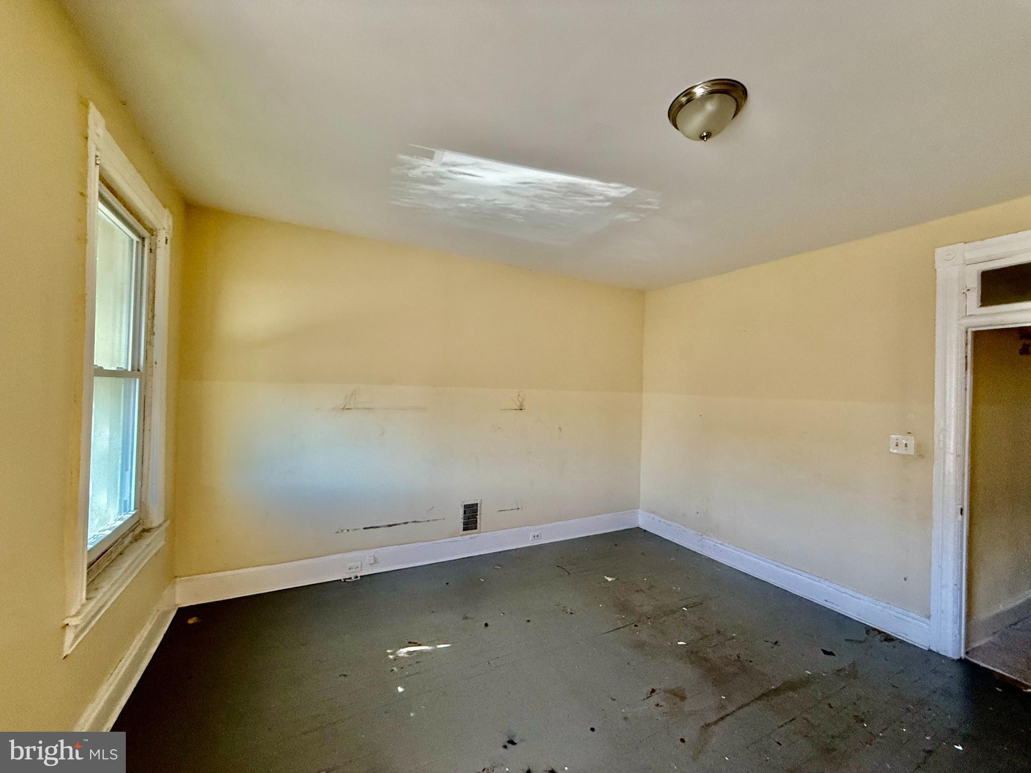 GOVANS - Residential