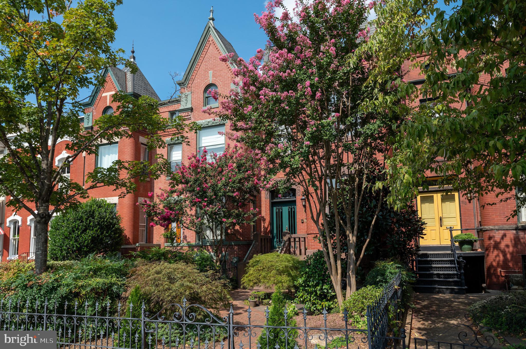 CAPITOL HILL - Residential
