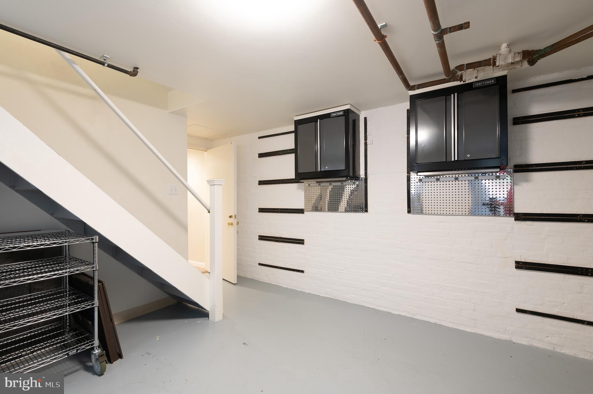 CAPITOL HILL - Residential