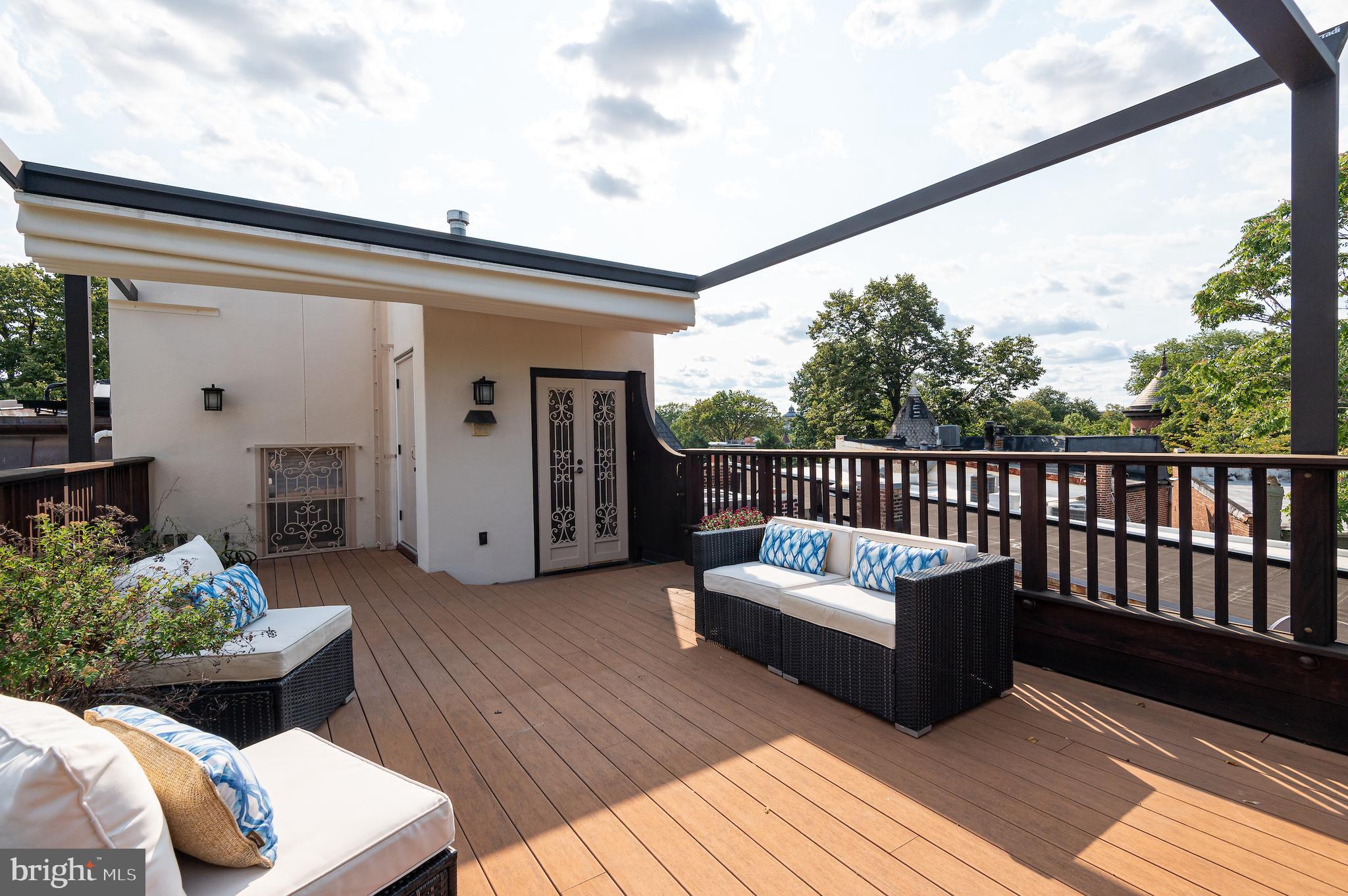 CAPITOL HILL - Residential