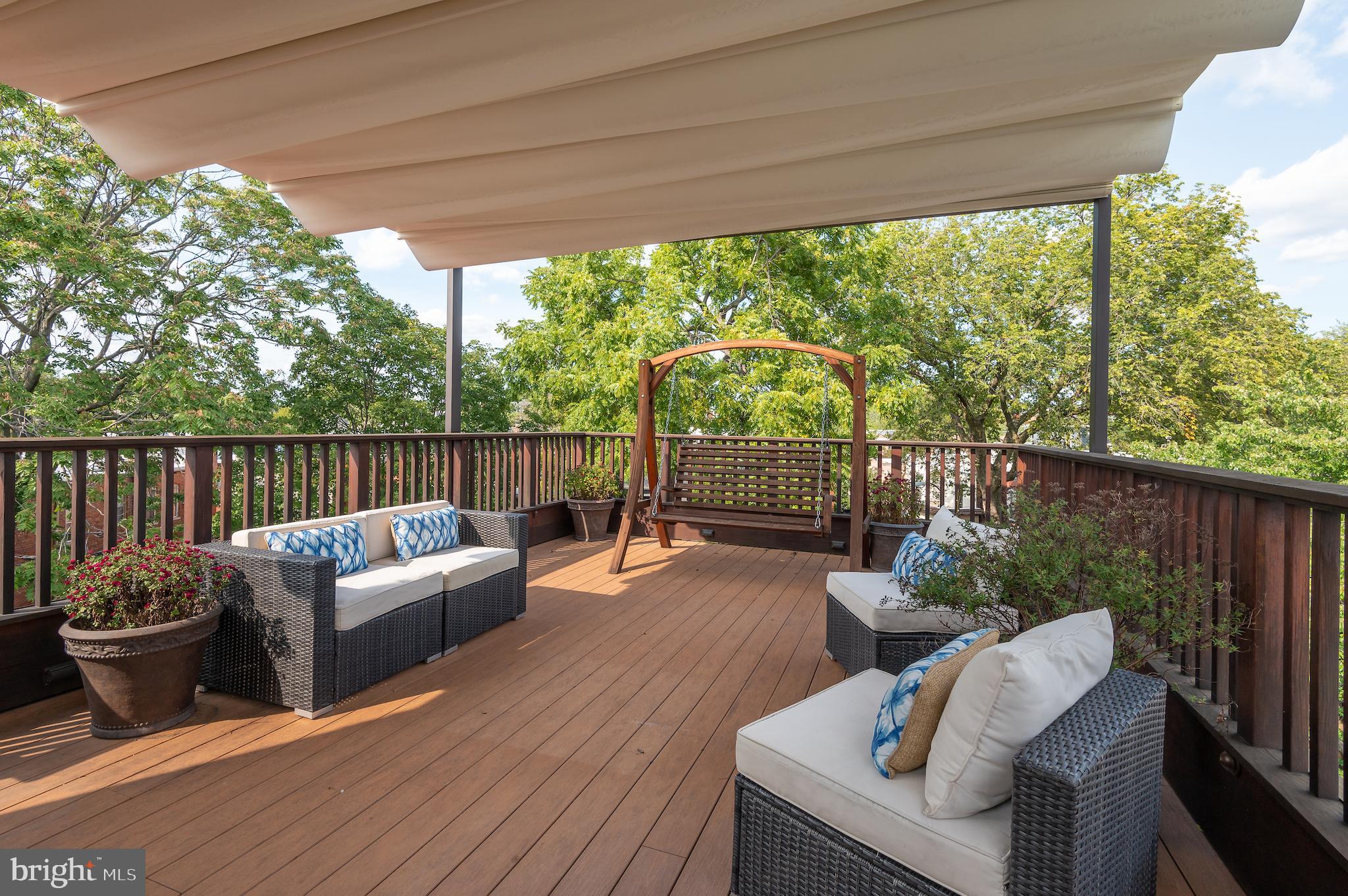 CAPITOL HILL - Residential