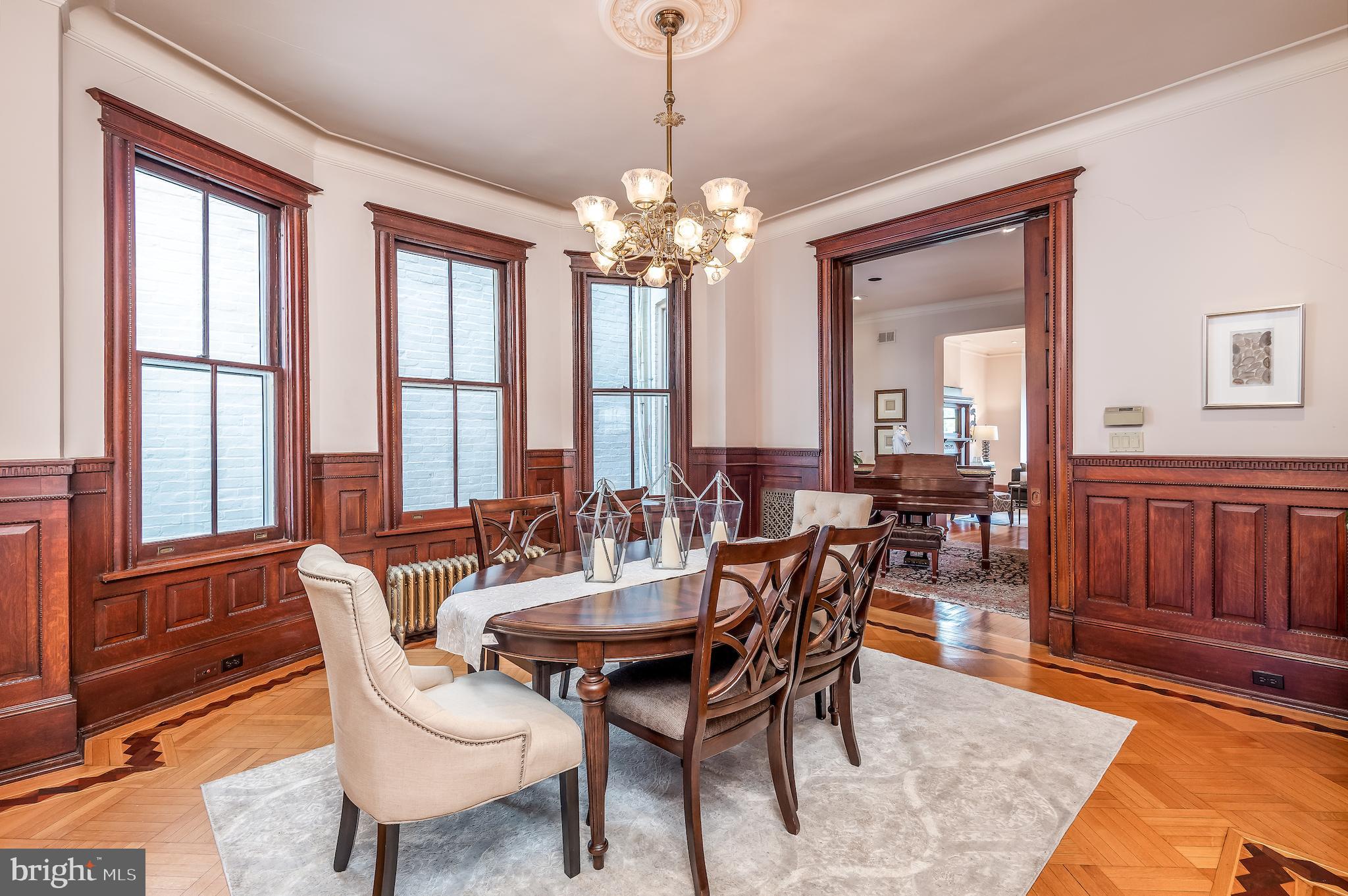 CAPITOL HILL - Residential