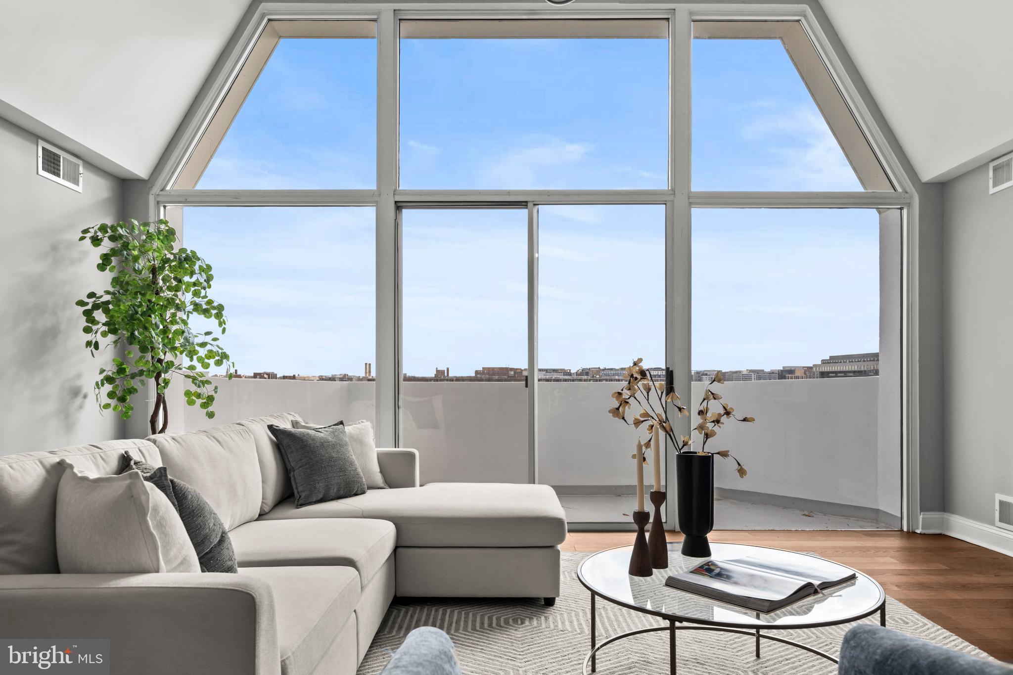 700 7TH STREET SW 813