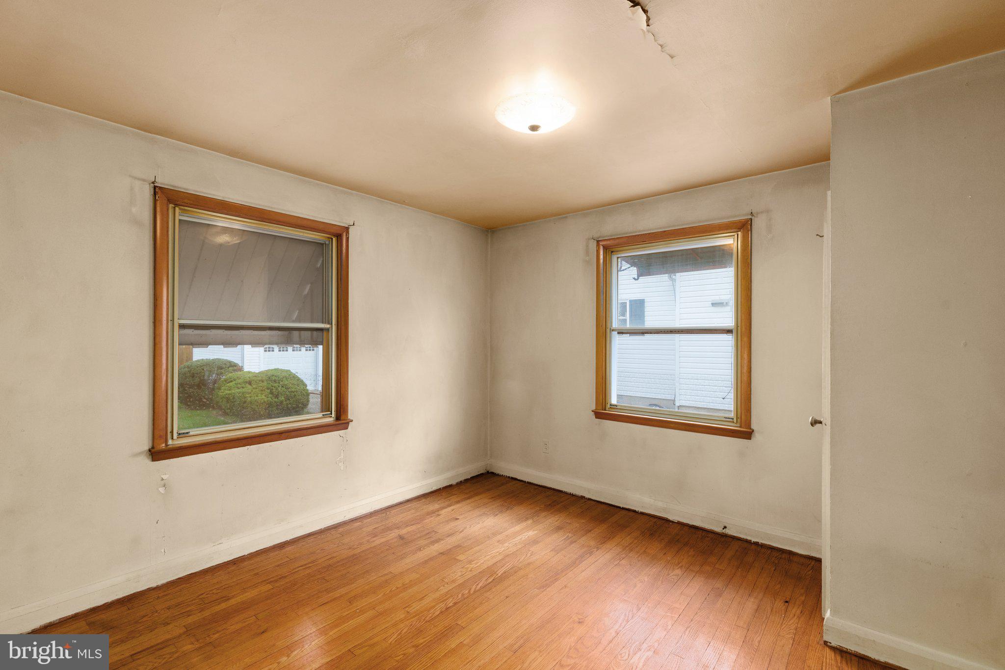 BROOKVIEW - Residential