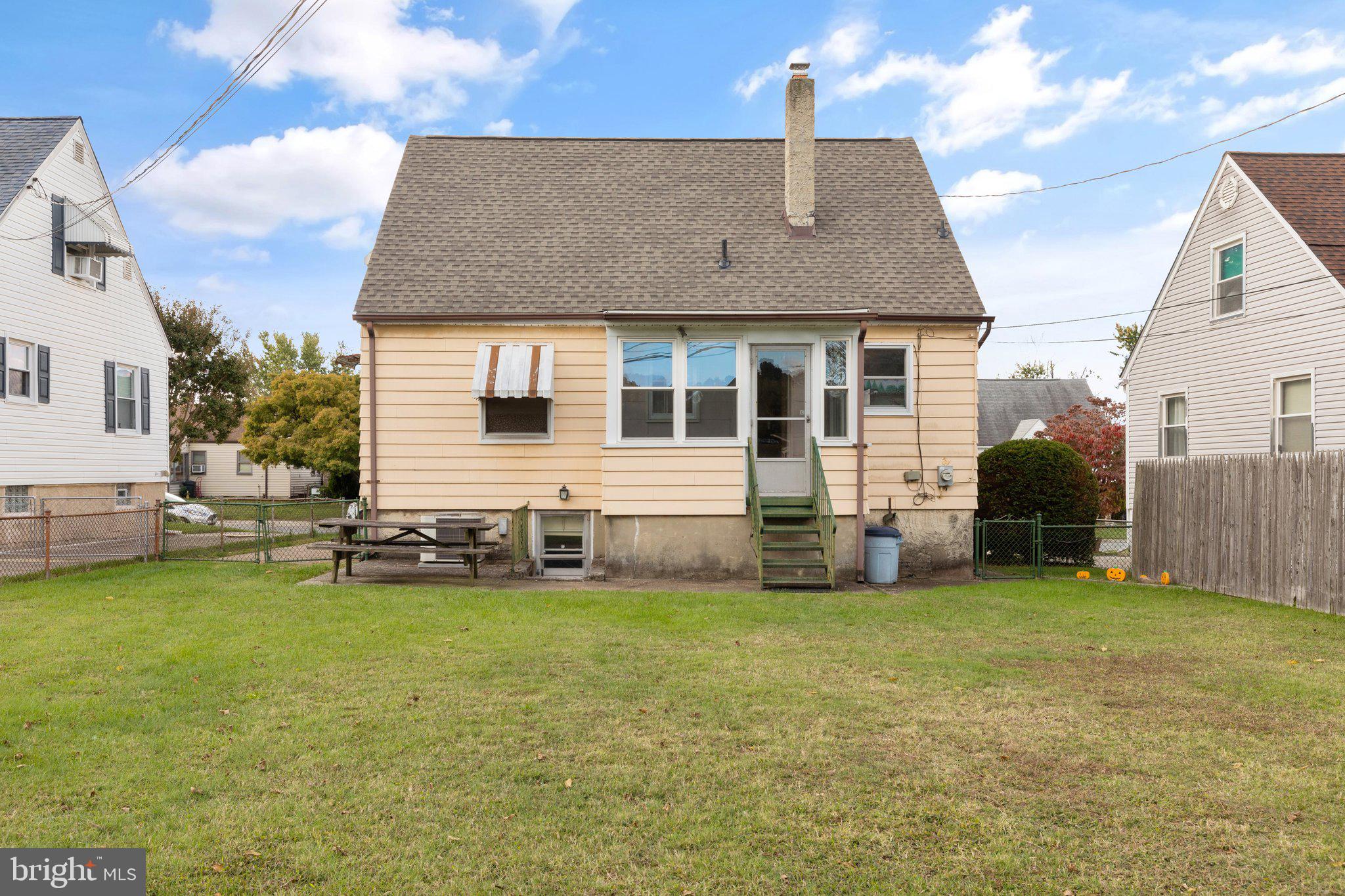 BROOKVIEW - Residential