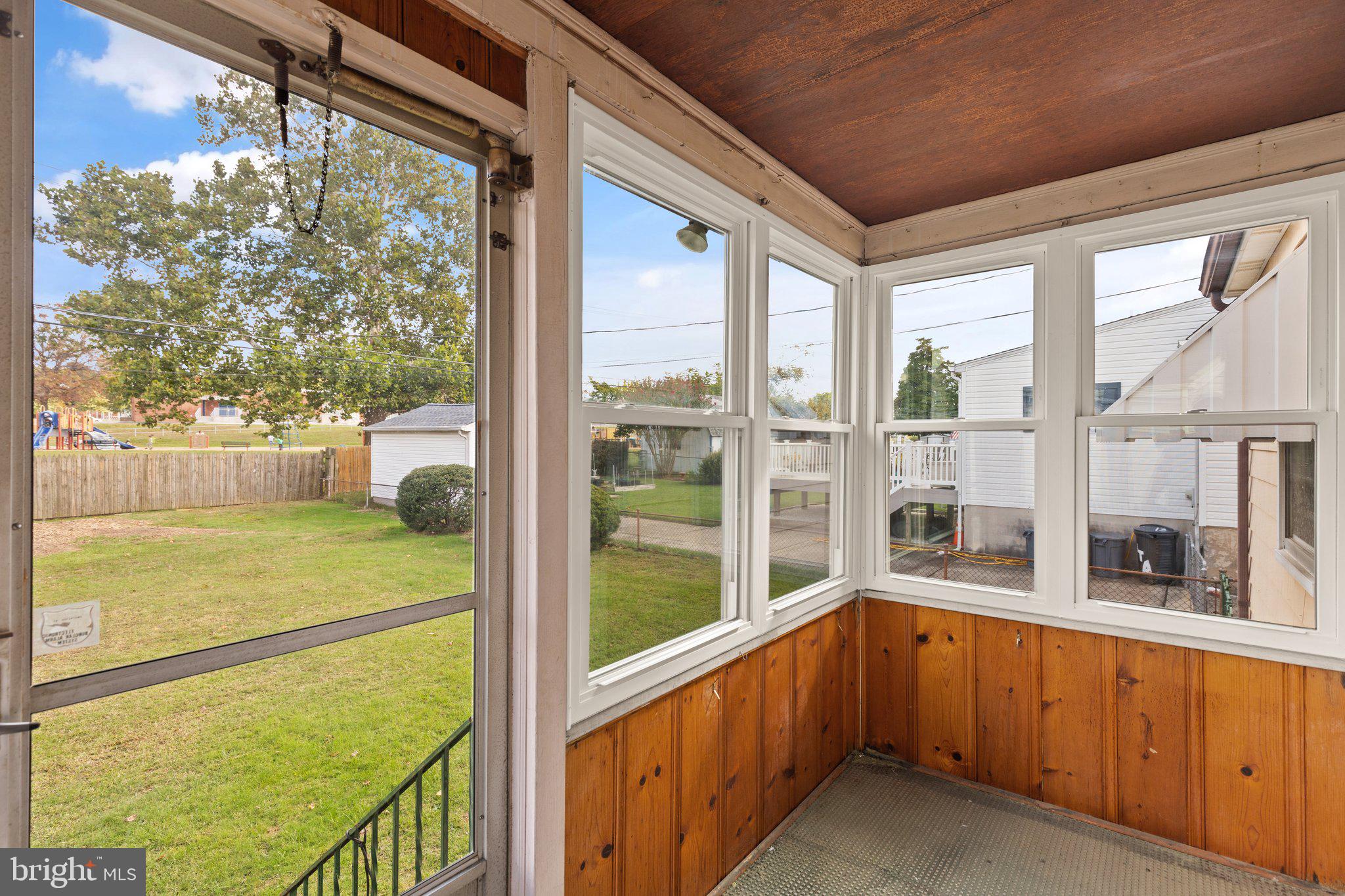 BROOKVIEW - Residential