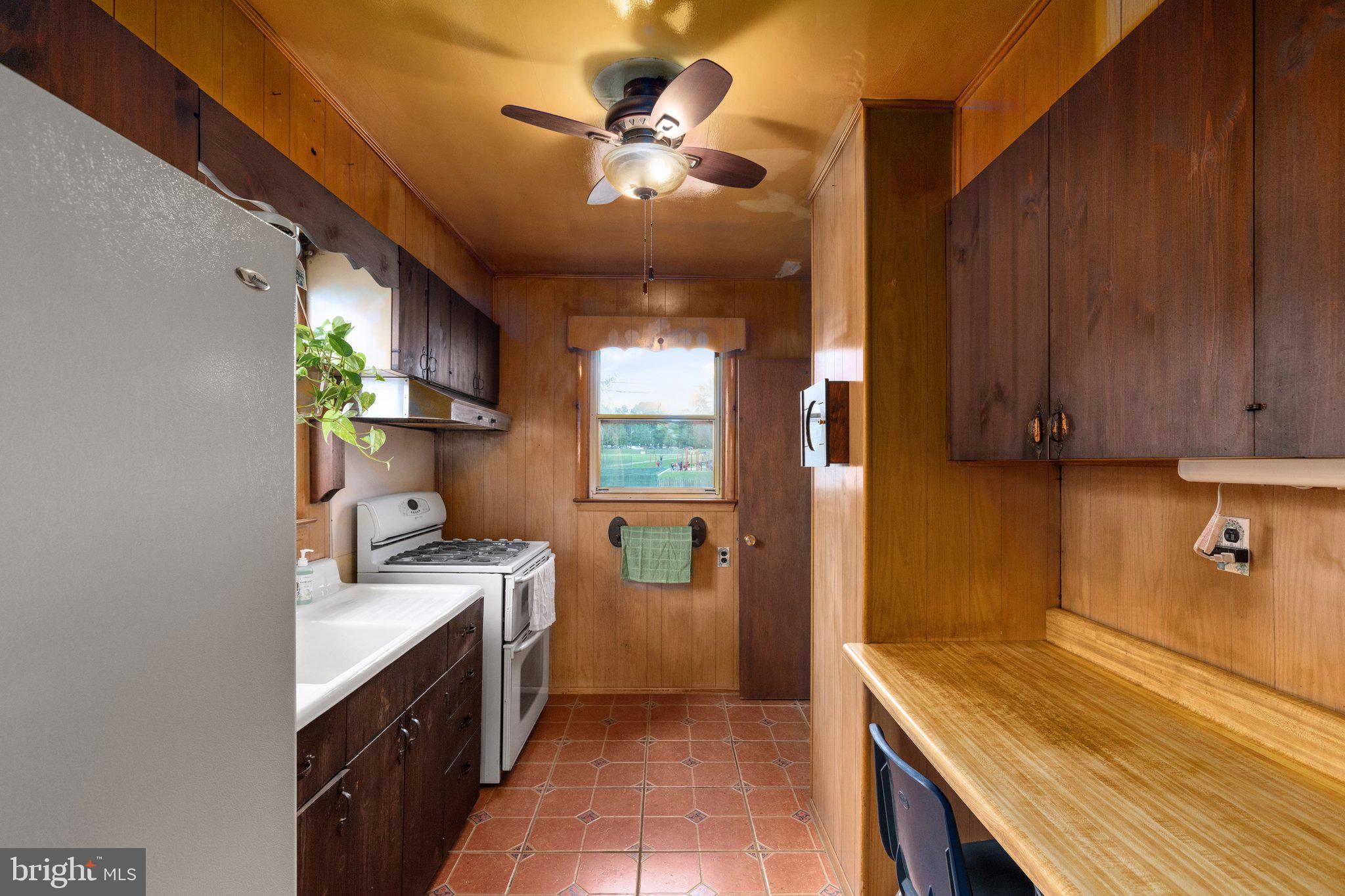 BROOKVIEW - Residential