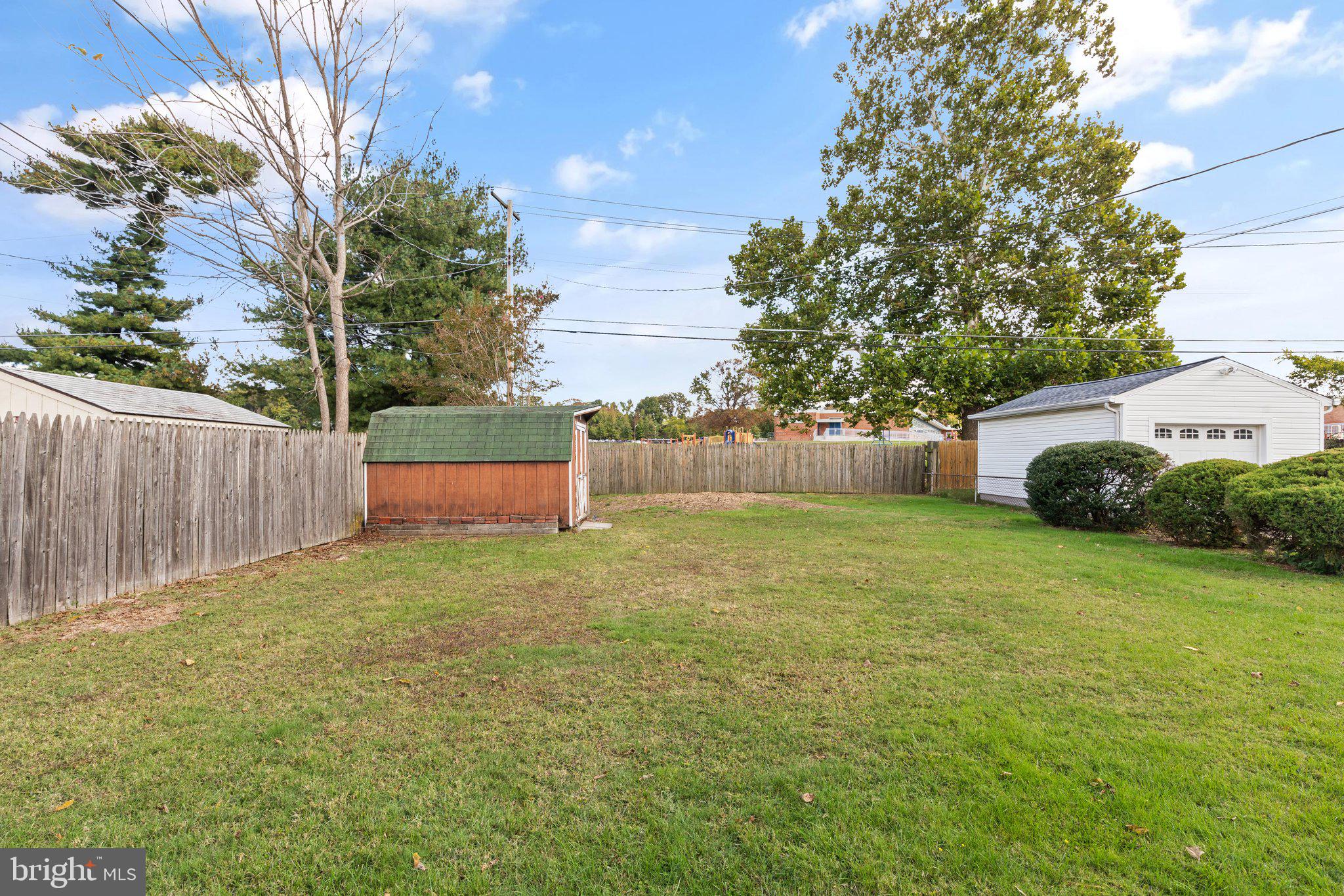 BROOKVIEW - Residential