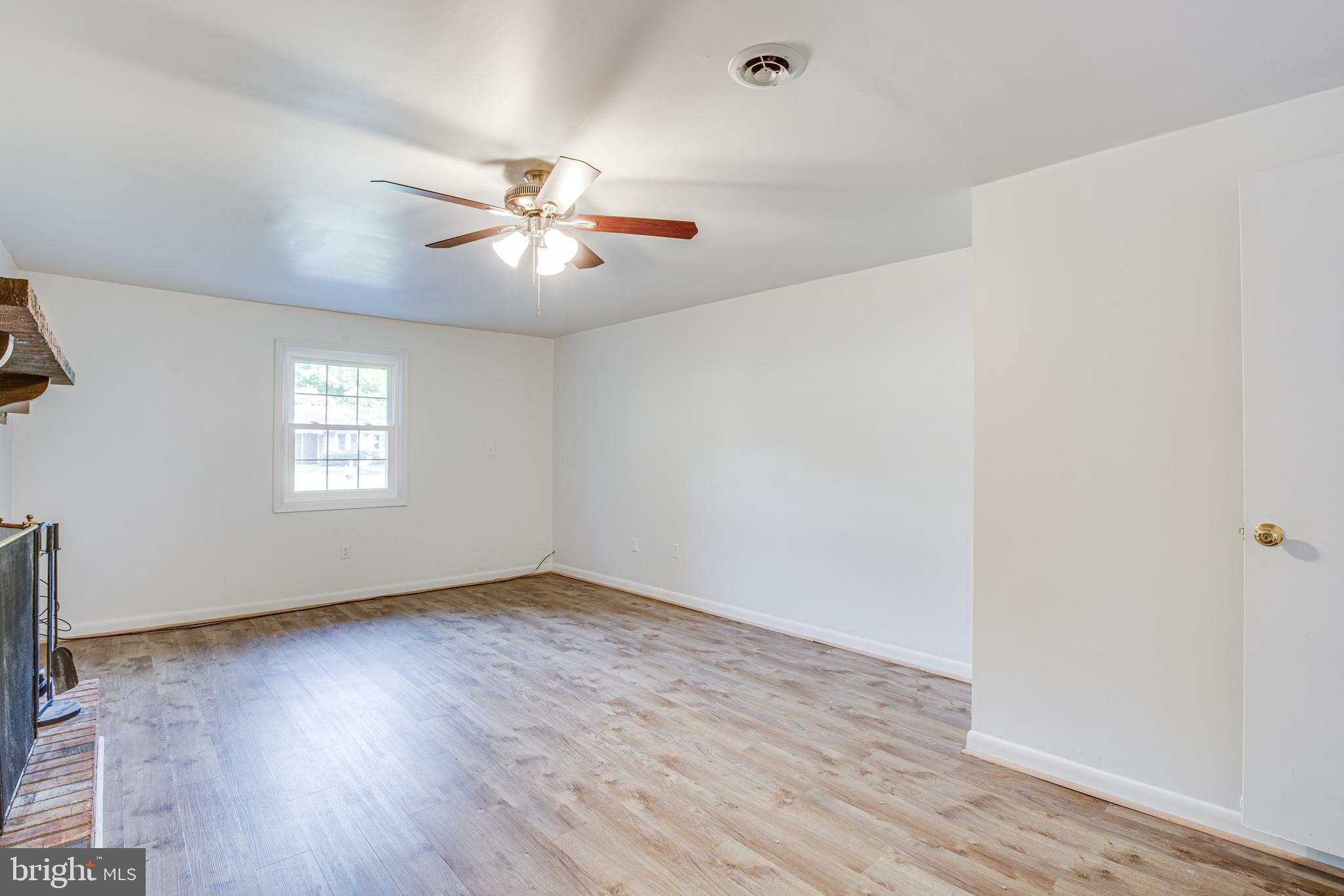 WAVERLY VILLAGE - Residential Lease