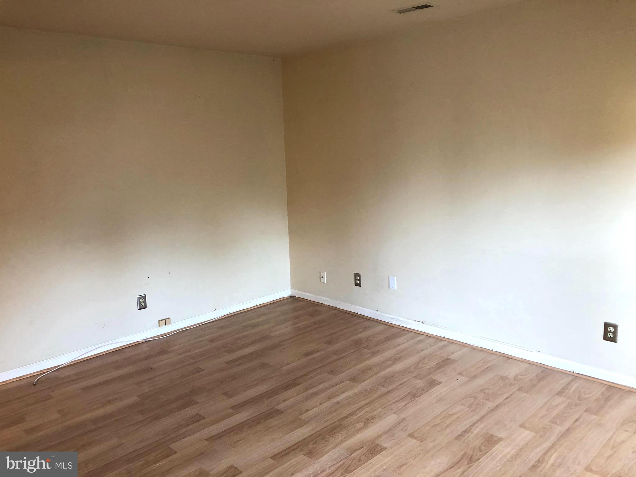 BRAFFERTON - Residential