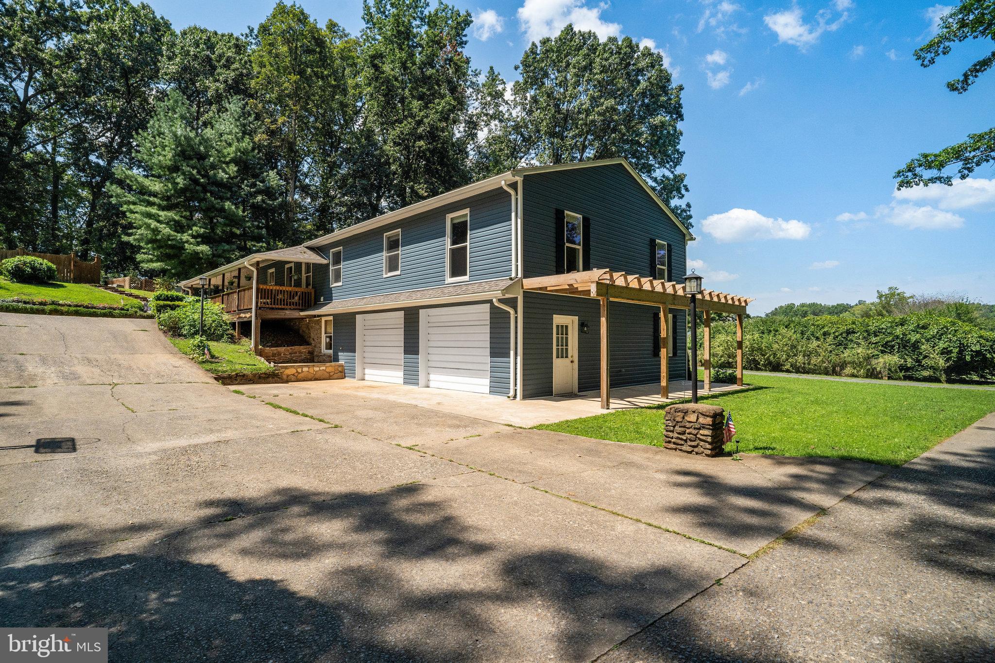 4258 FEATHERSTONE LANE