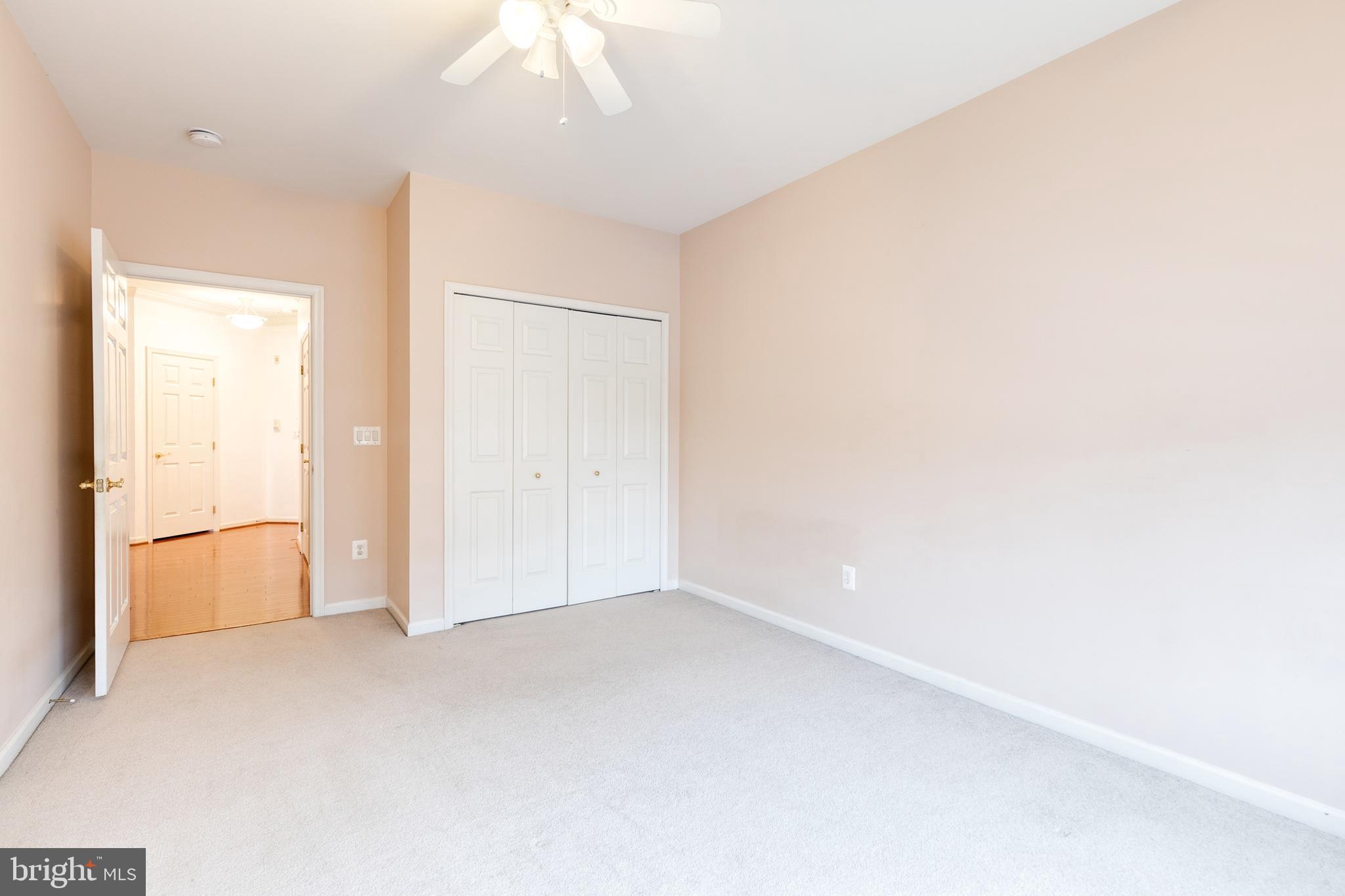 HEARTHSTONE AT VILLAGE CREST CONDOMINIUMS - Residential