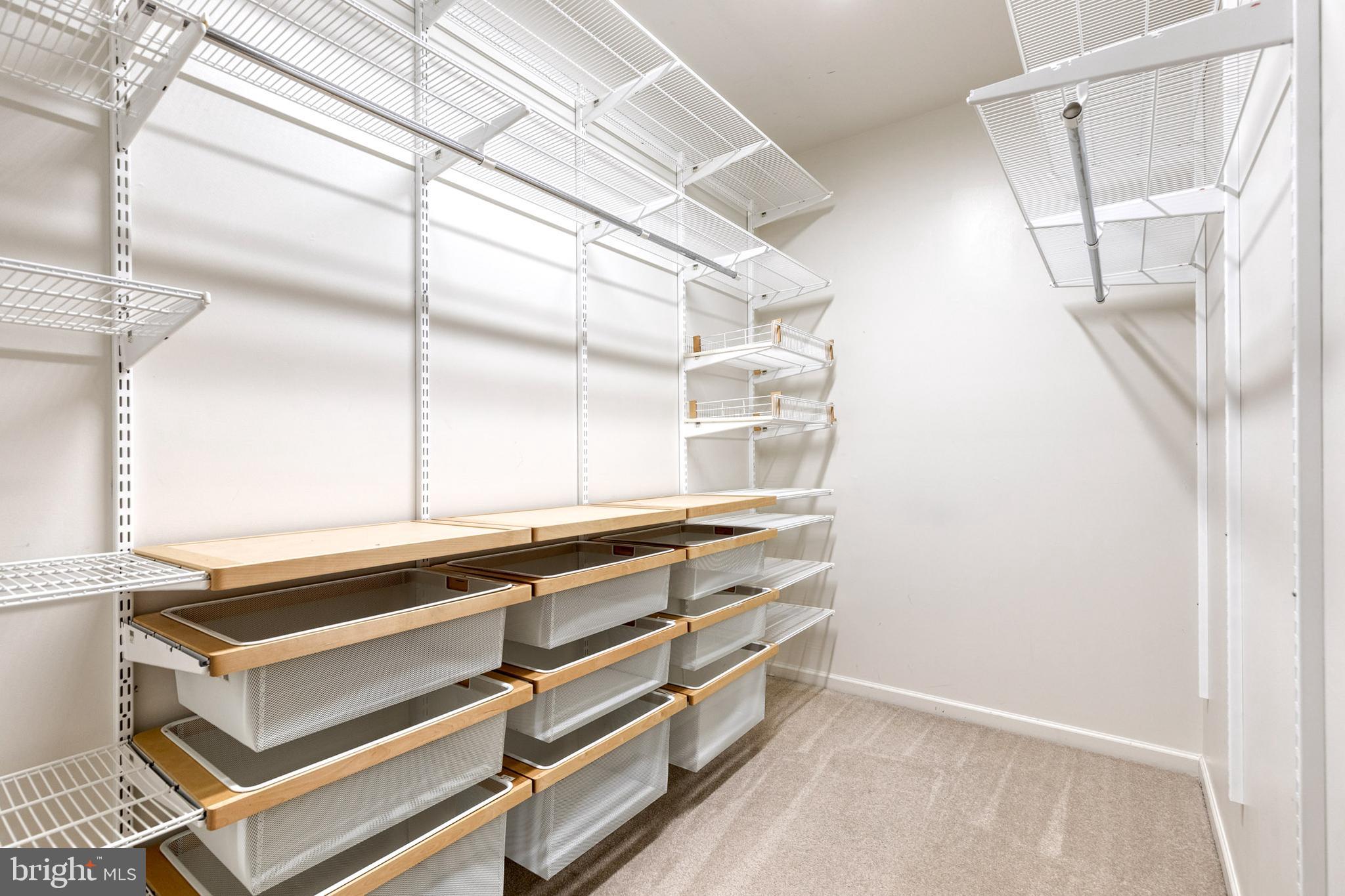 HEARTHSTONE AT VILLAGE CREST CONDOMINIUMS - Residential