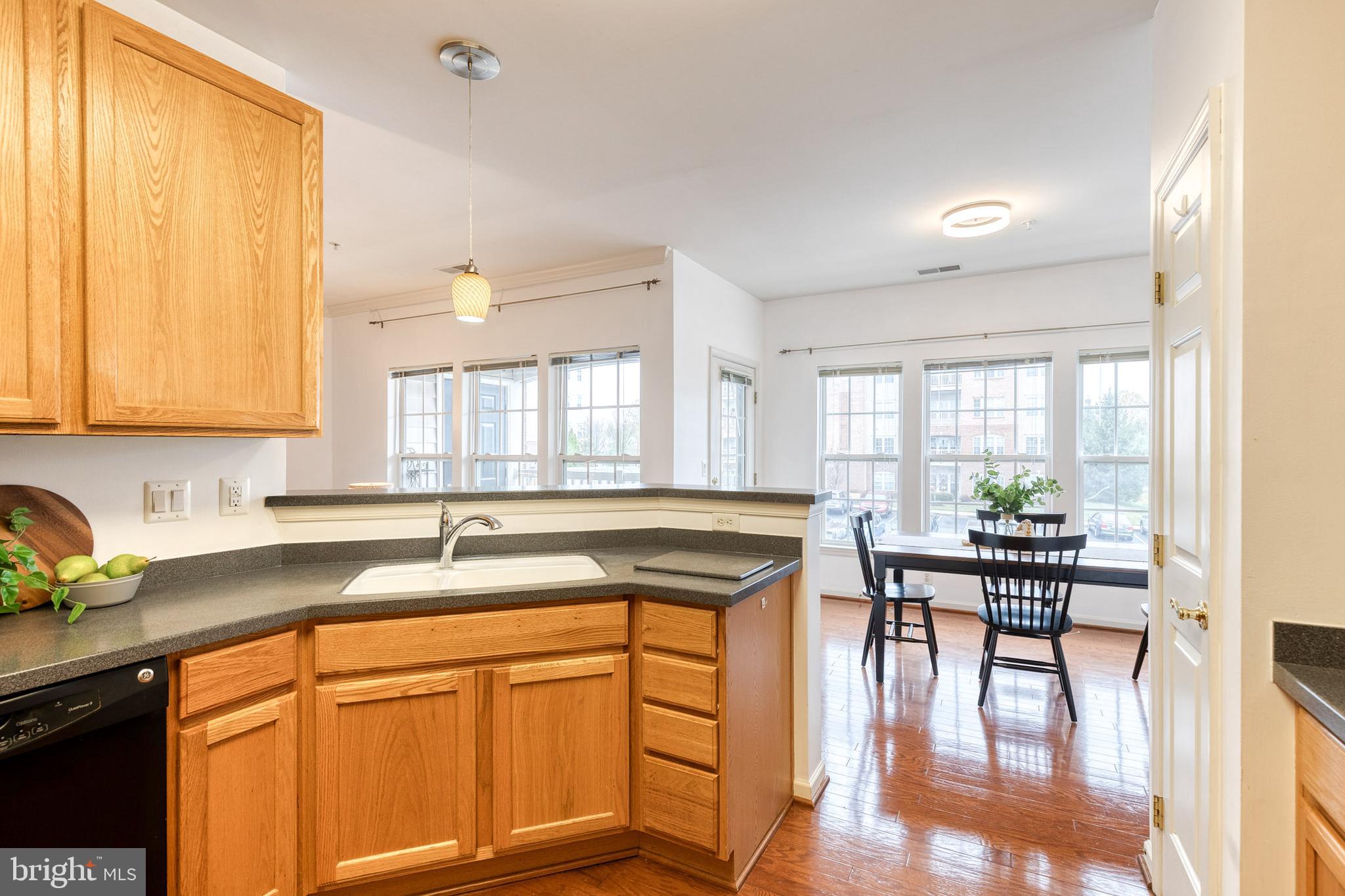 HEARTHSTONE AT VILLAGE CREST CONDOMINIUMS - Residential