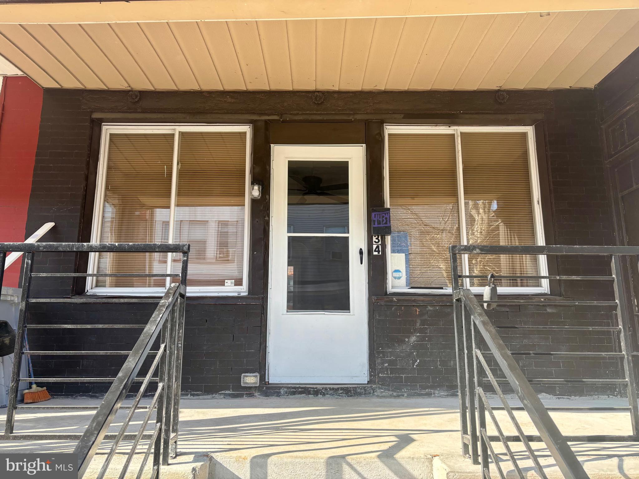 Welcome to newly rehabbed 3bedroom 1.5bathroom located in the hunting park section. Easy to show and ready immediately. Tenant responsible for 3 months to move in as well as monthly electric and water.