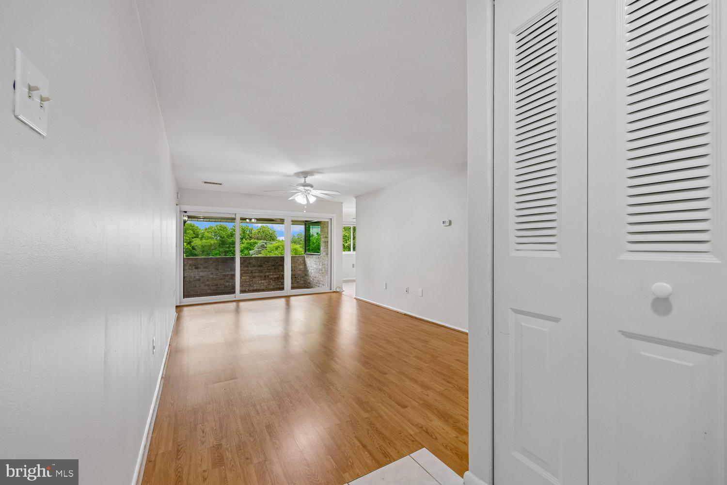 HYDE PARK - Residential