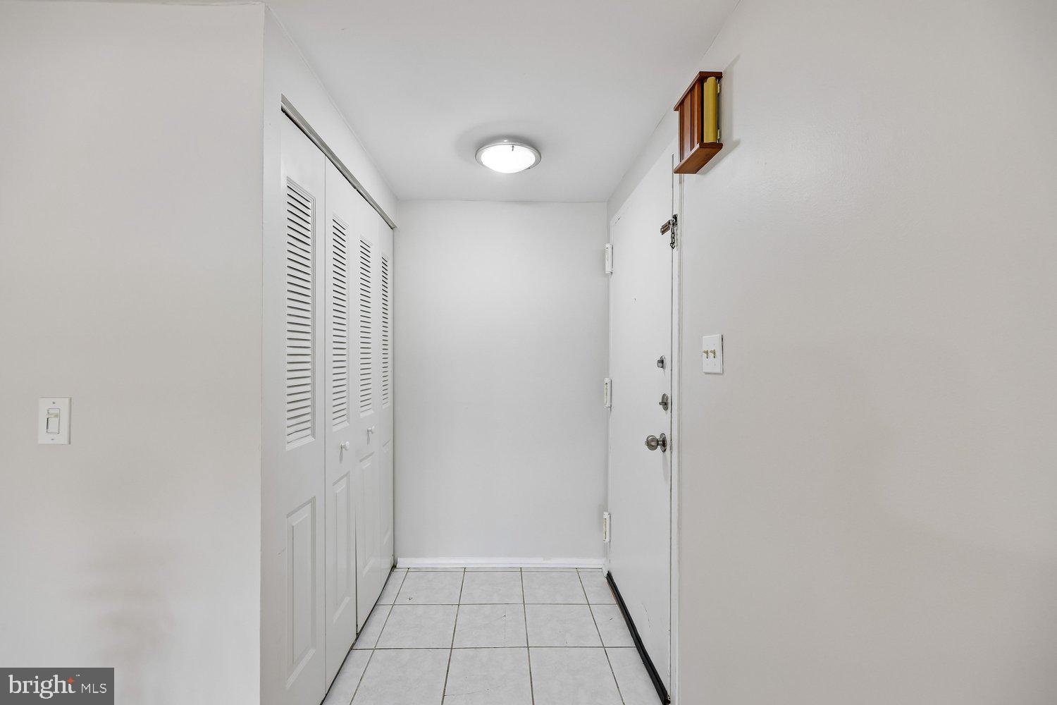 HYDE PARK - Residential
