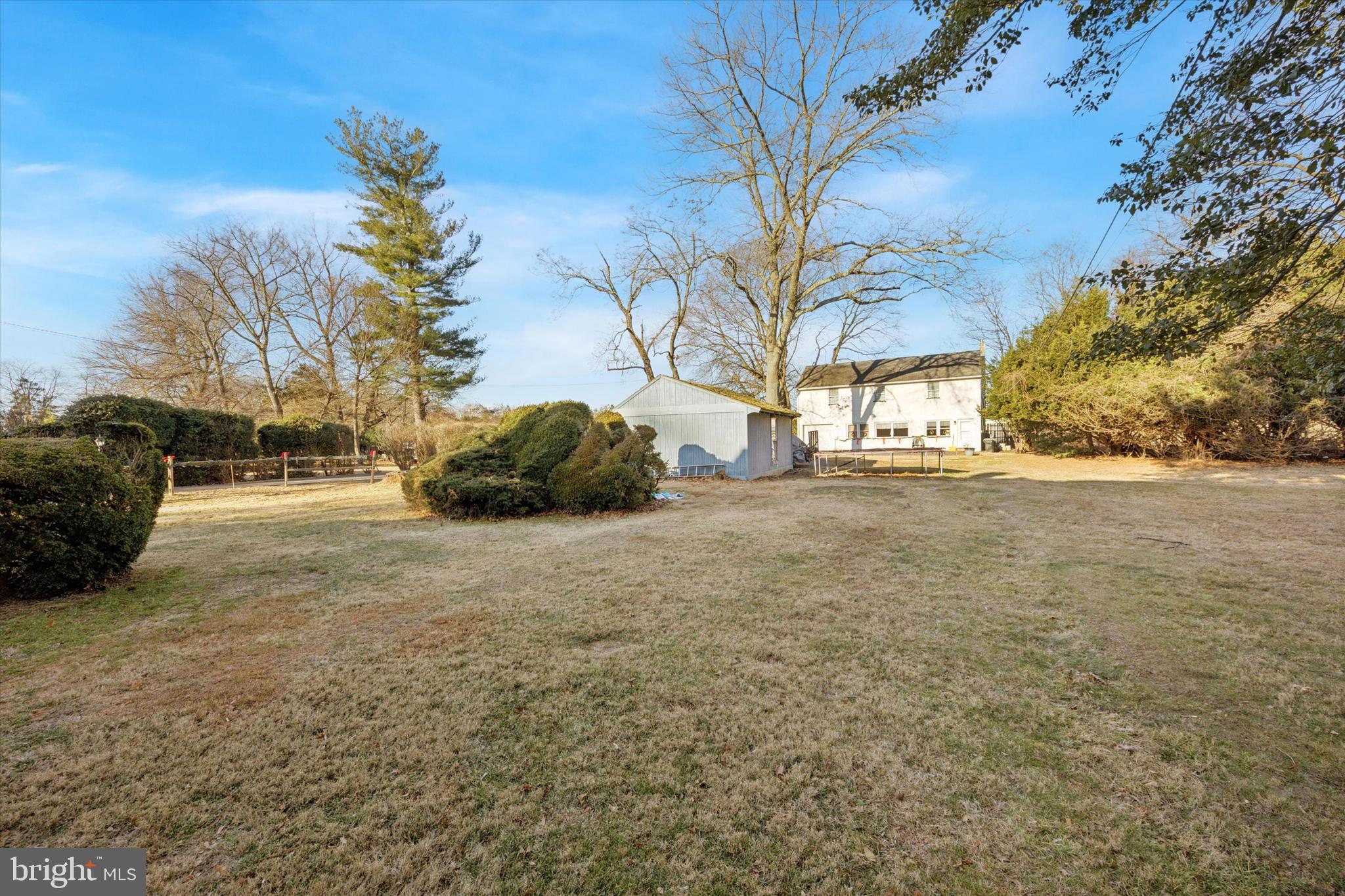 000 - Residential Lease