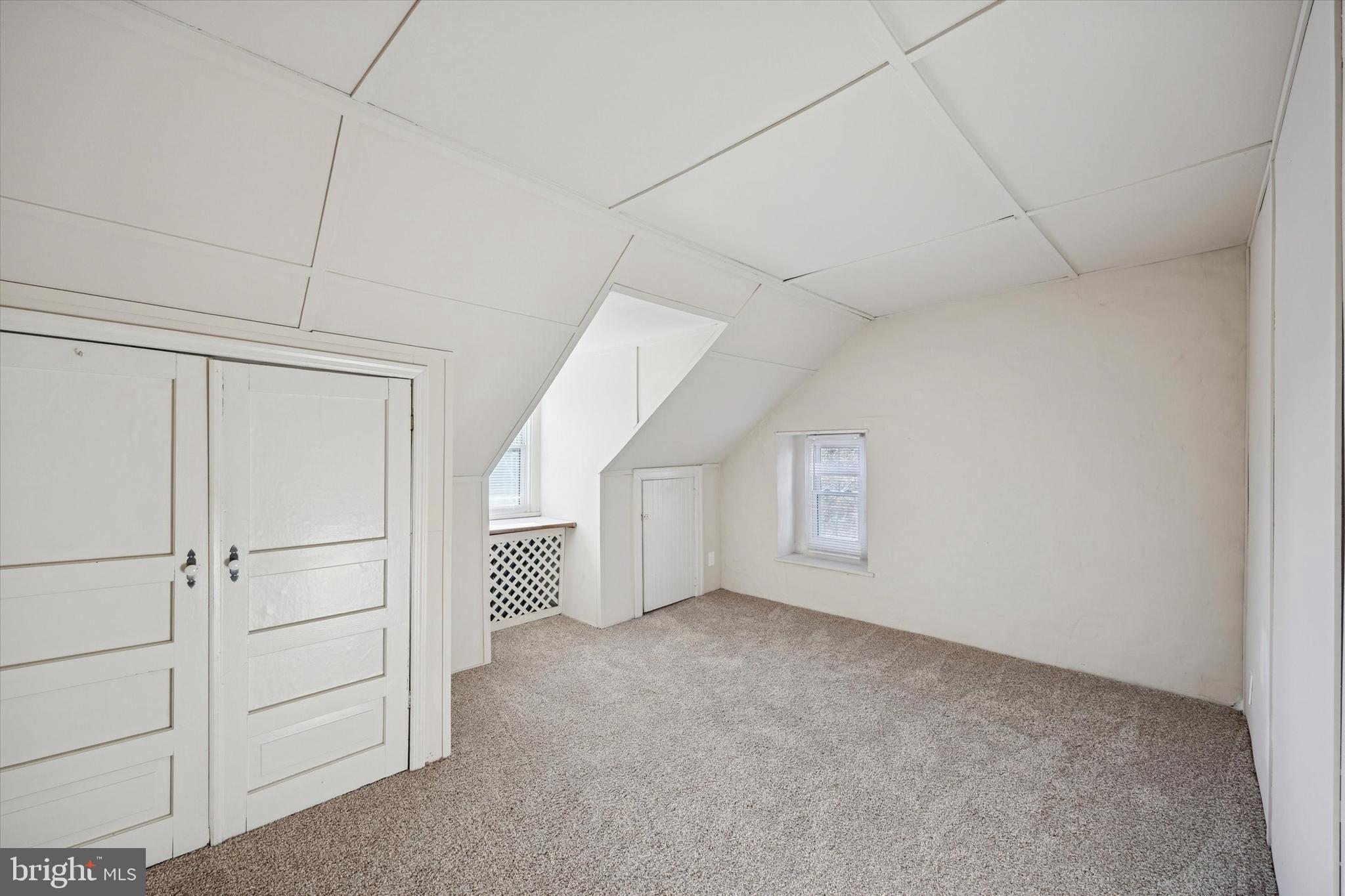 000 - Residential Lease