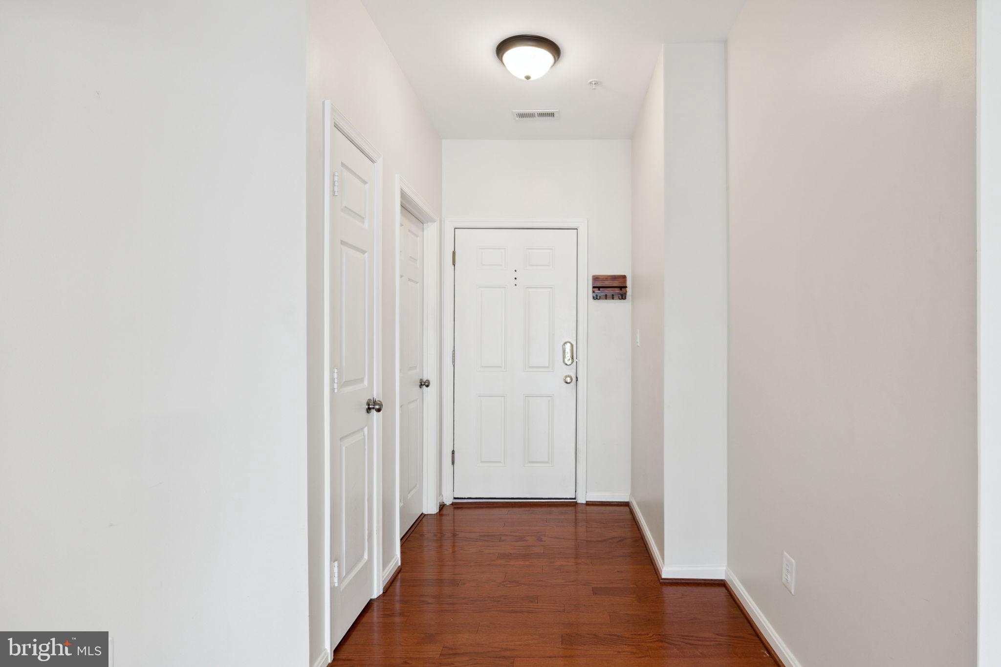 RUSSETT - Residential