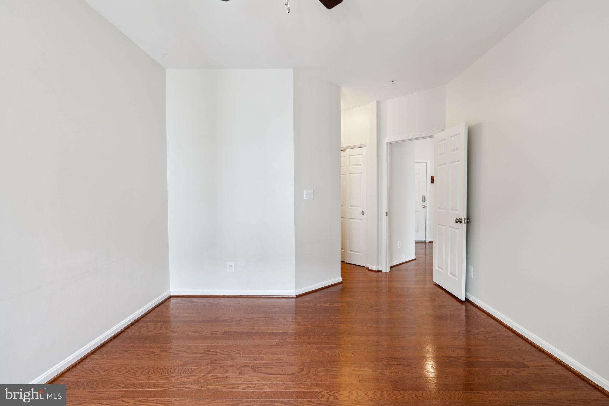 RUSSETT - Residential