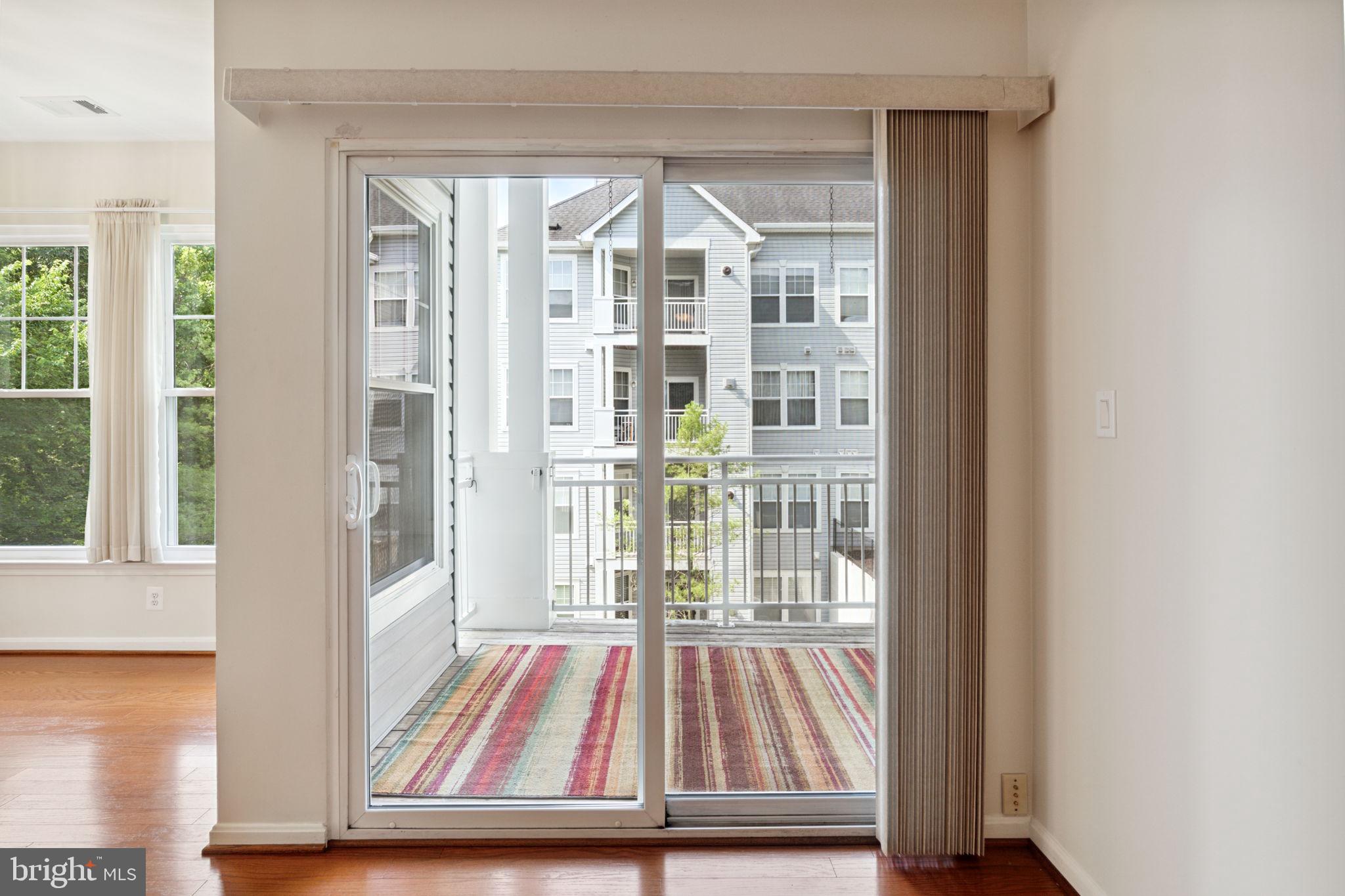 RUSSETT - Residential