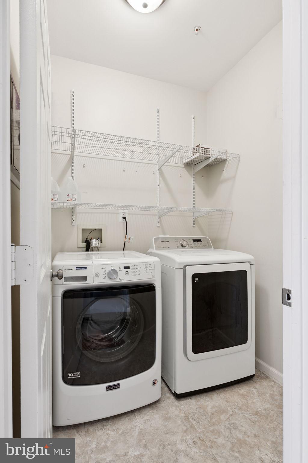 RUSSETT - Residential