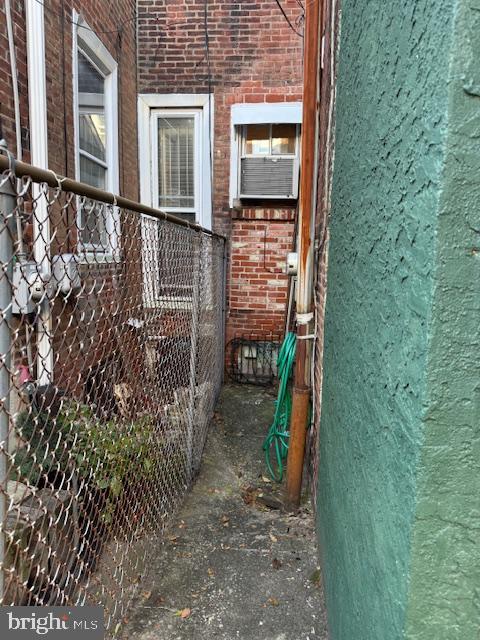 WEST PHILADELPHIA - Residential
